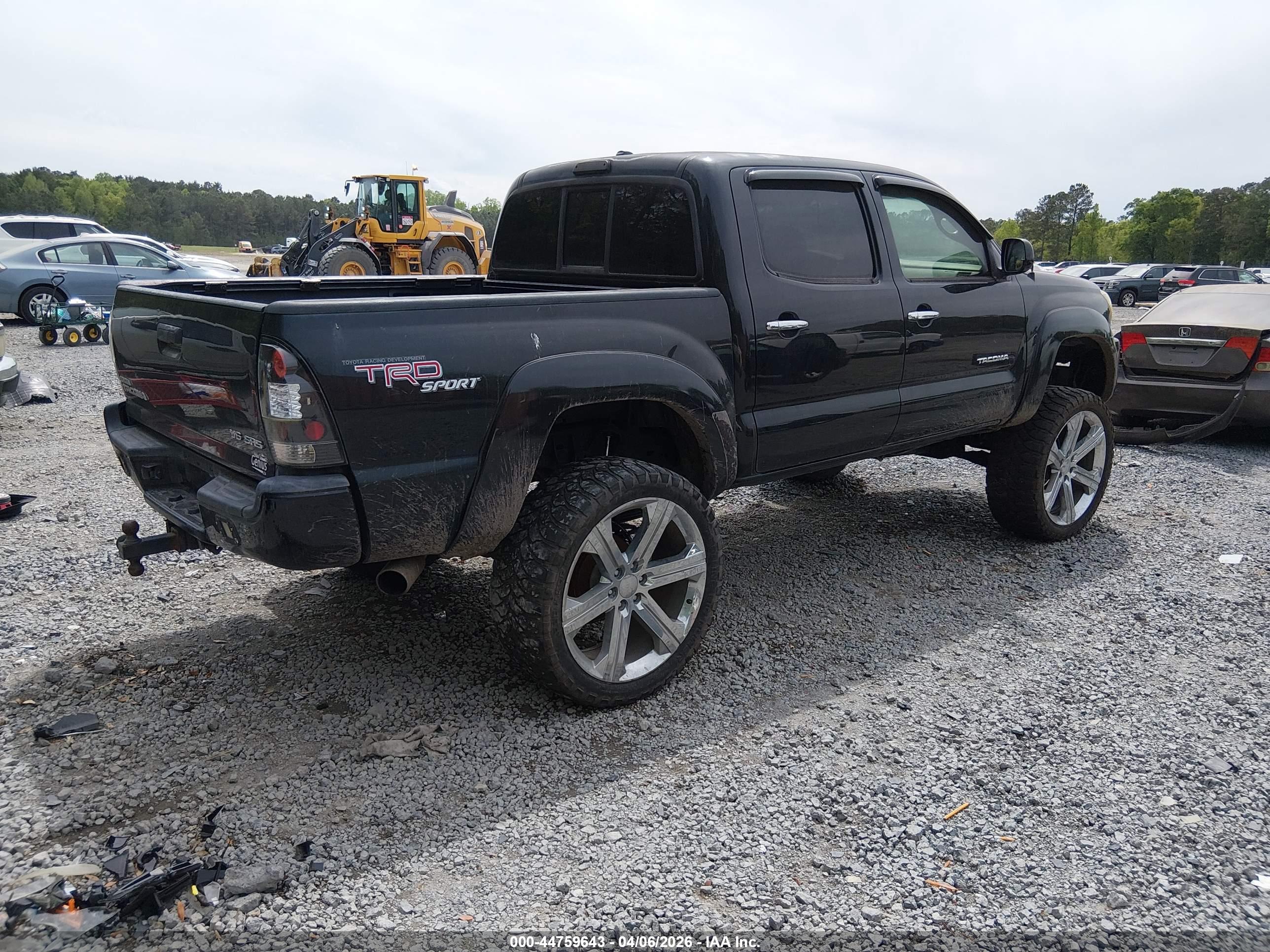 TOYOTA TACOMA image 4