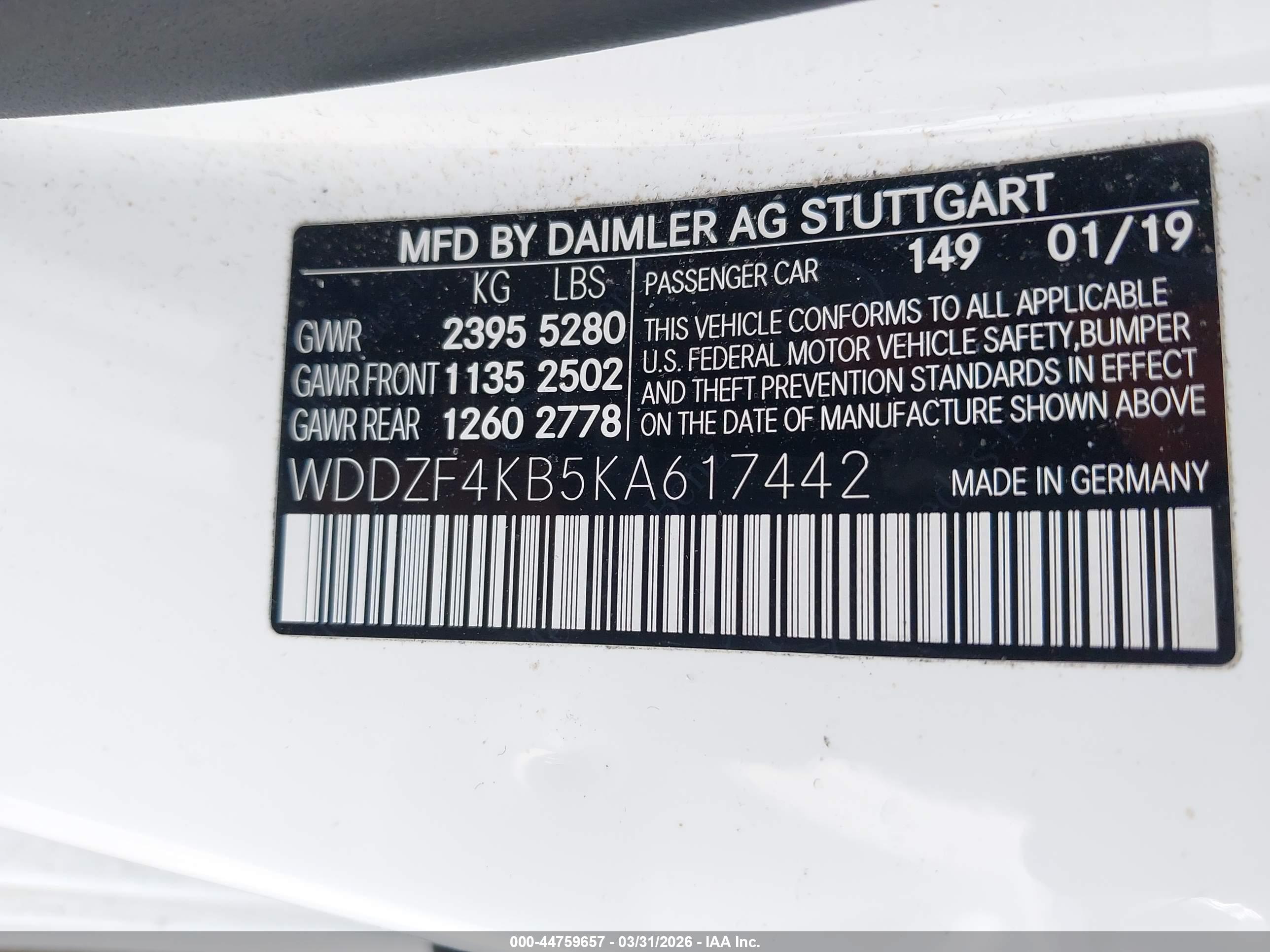 MERCEDES-BENZ E image 9