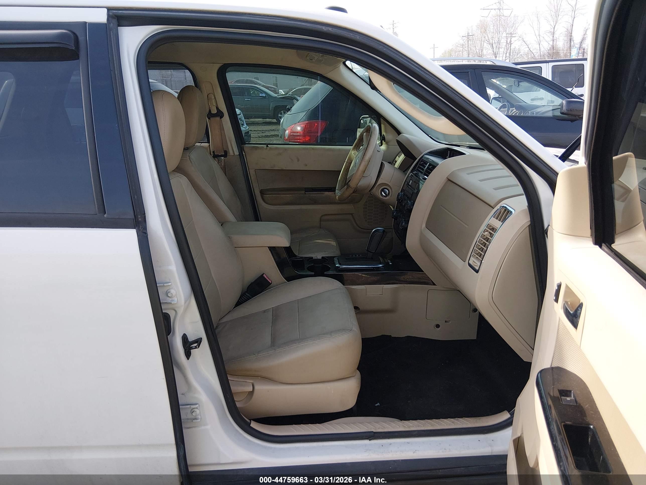 FORD ESCAPE image 5