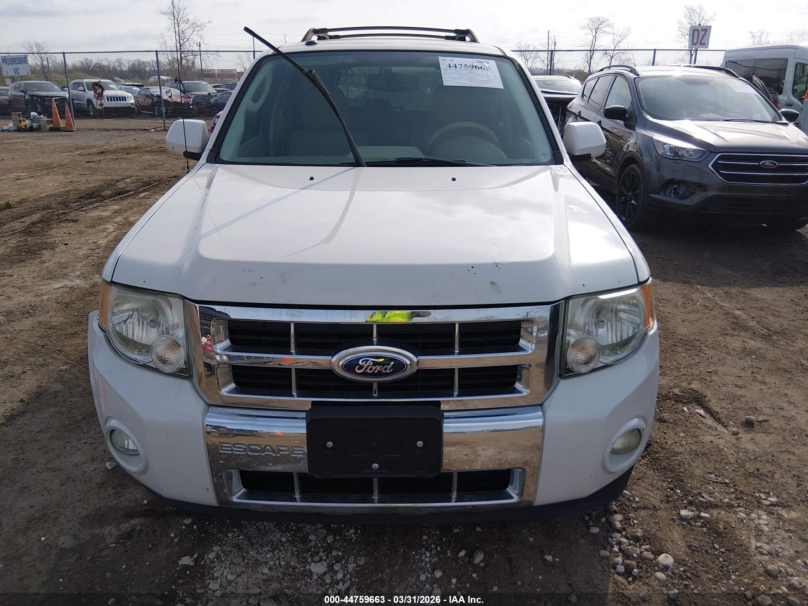 FORD ESCAPE image 6