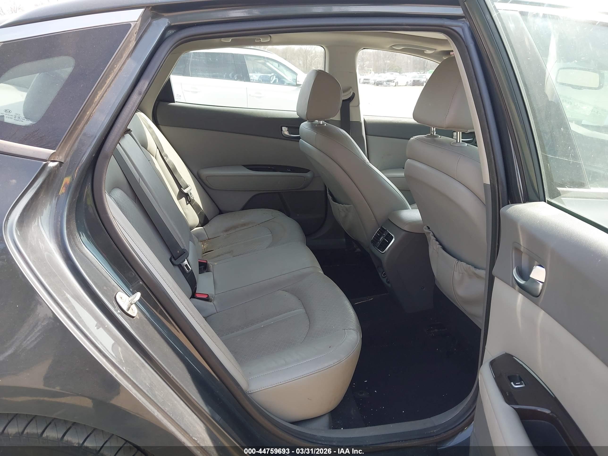 KIA OPTIMA image 8