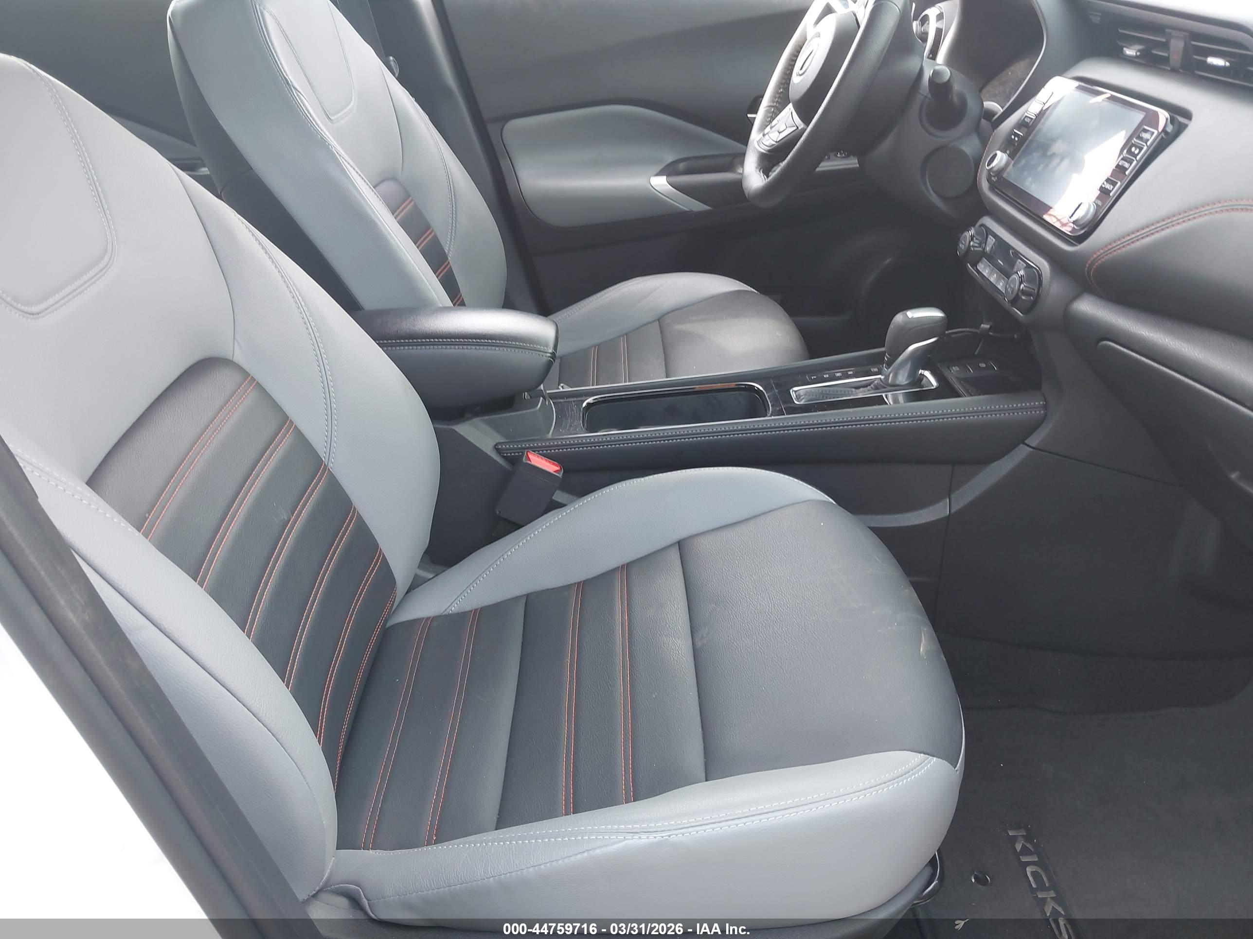 NISSAN KICKS image 5