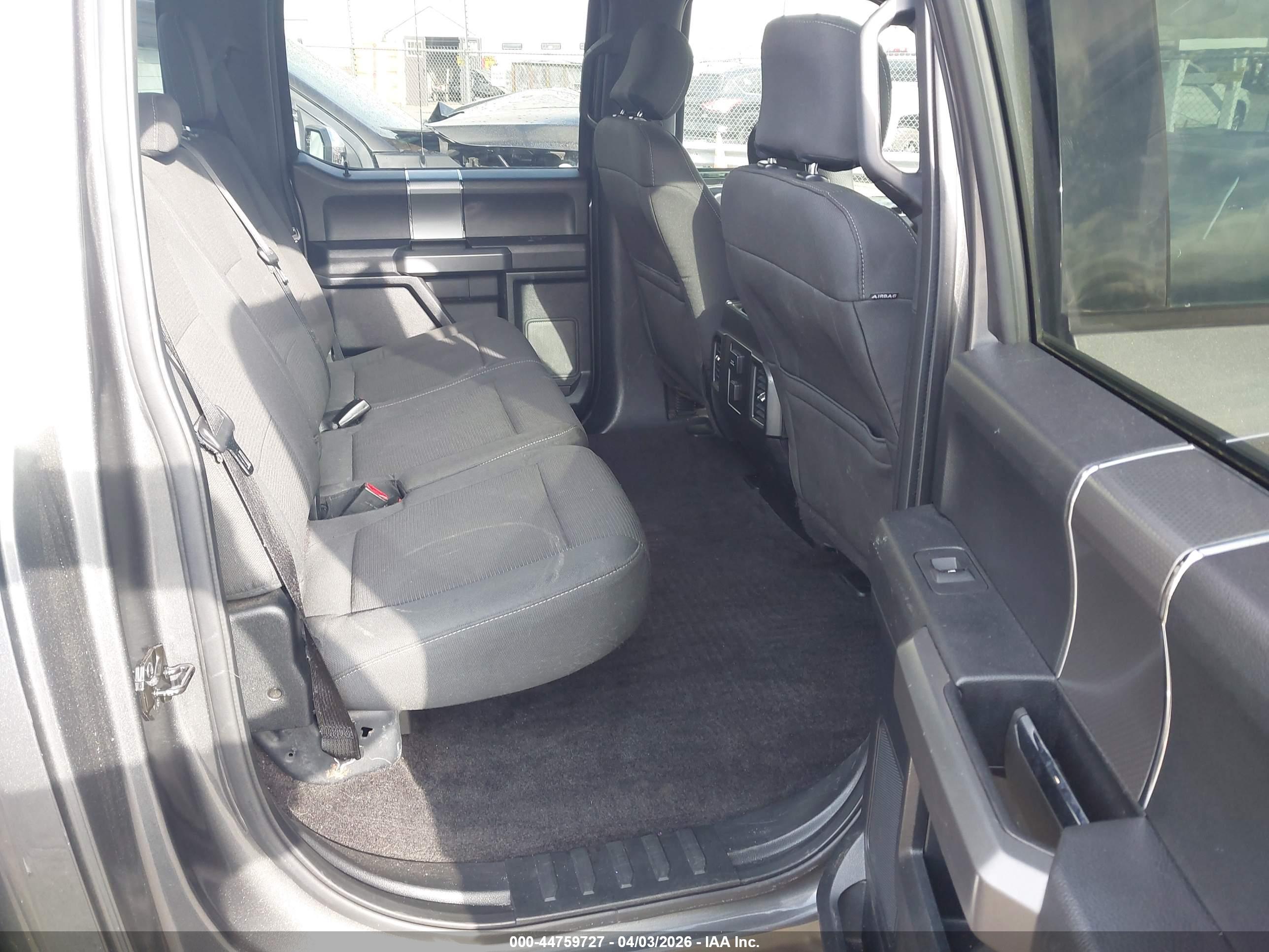 FORD F-150 image 8