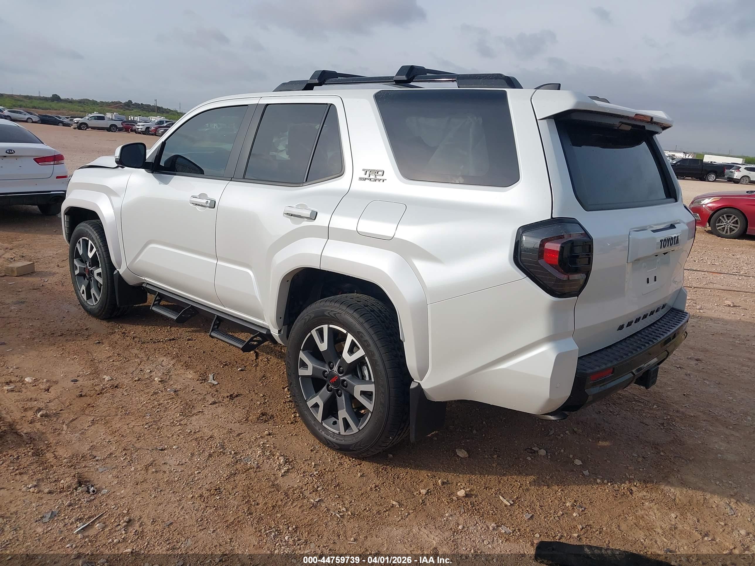 TOYOTA 4RUNNER image 3