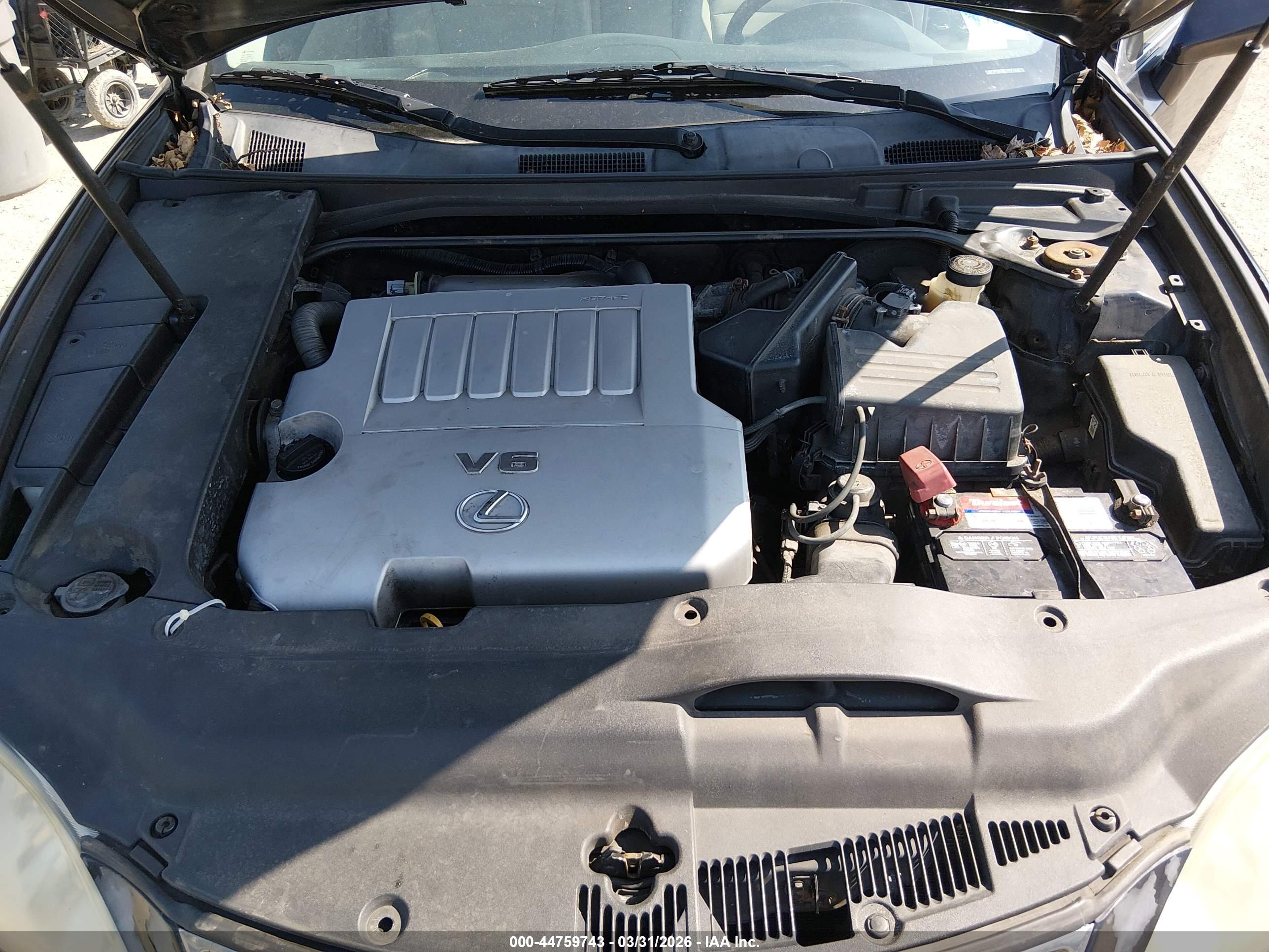 LEXUS ES image 10