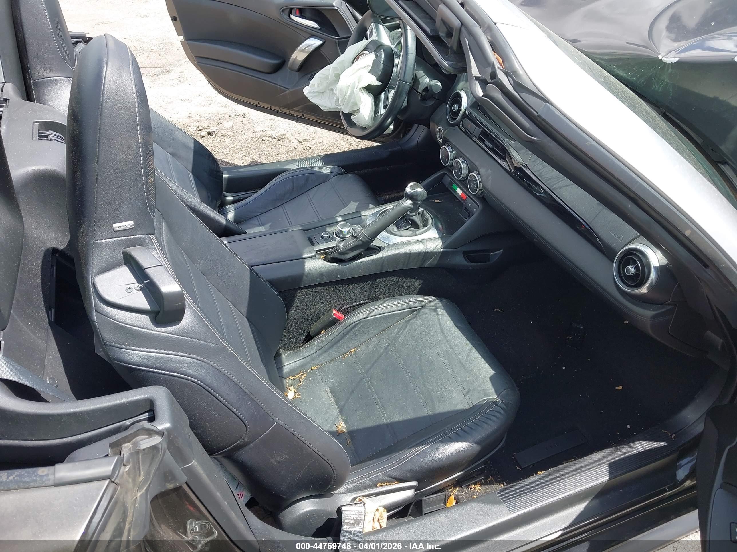 FIAT 124 image 5