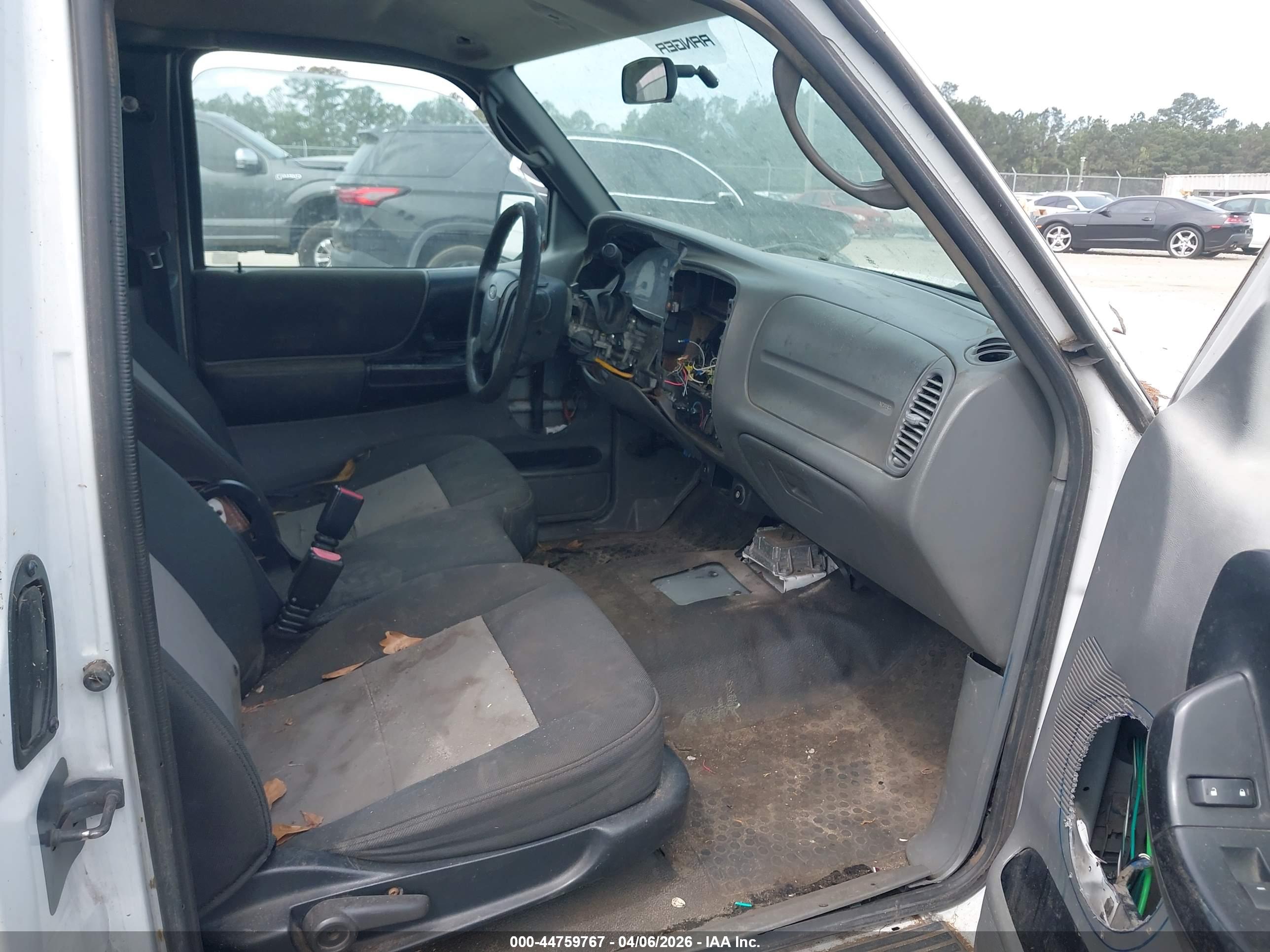 FORD RANGER image 5