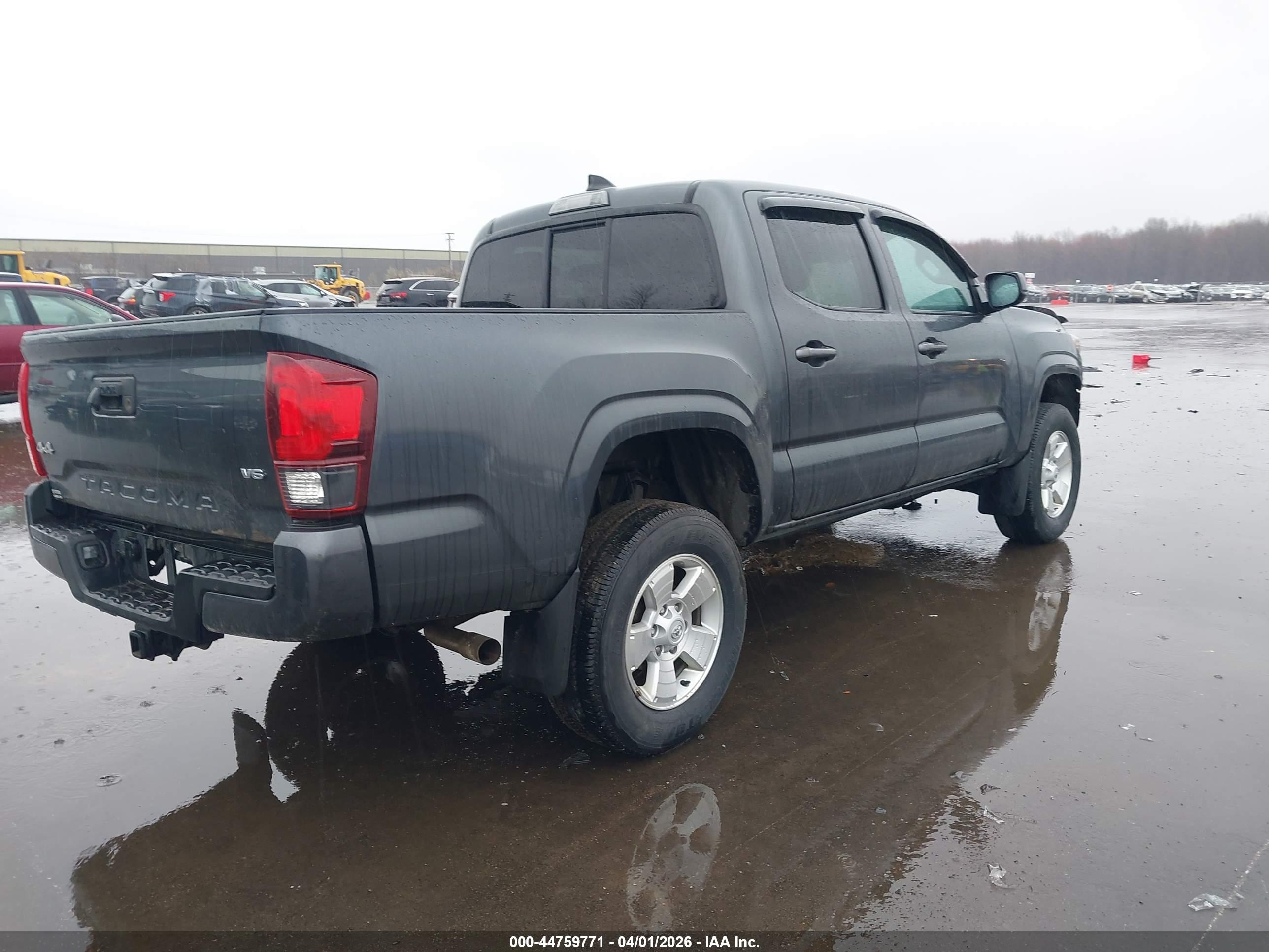 TOYOTA TACOMA image 4