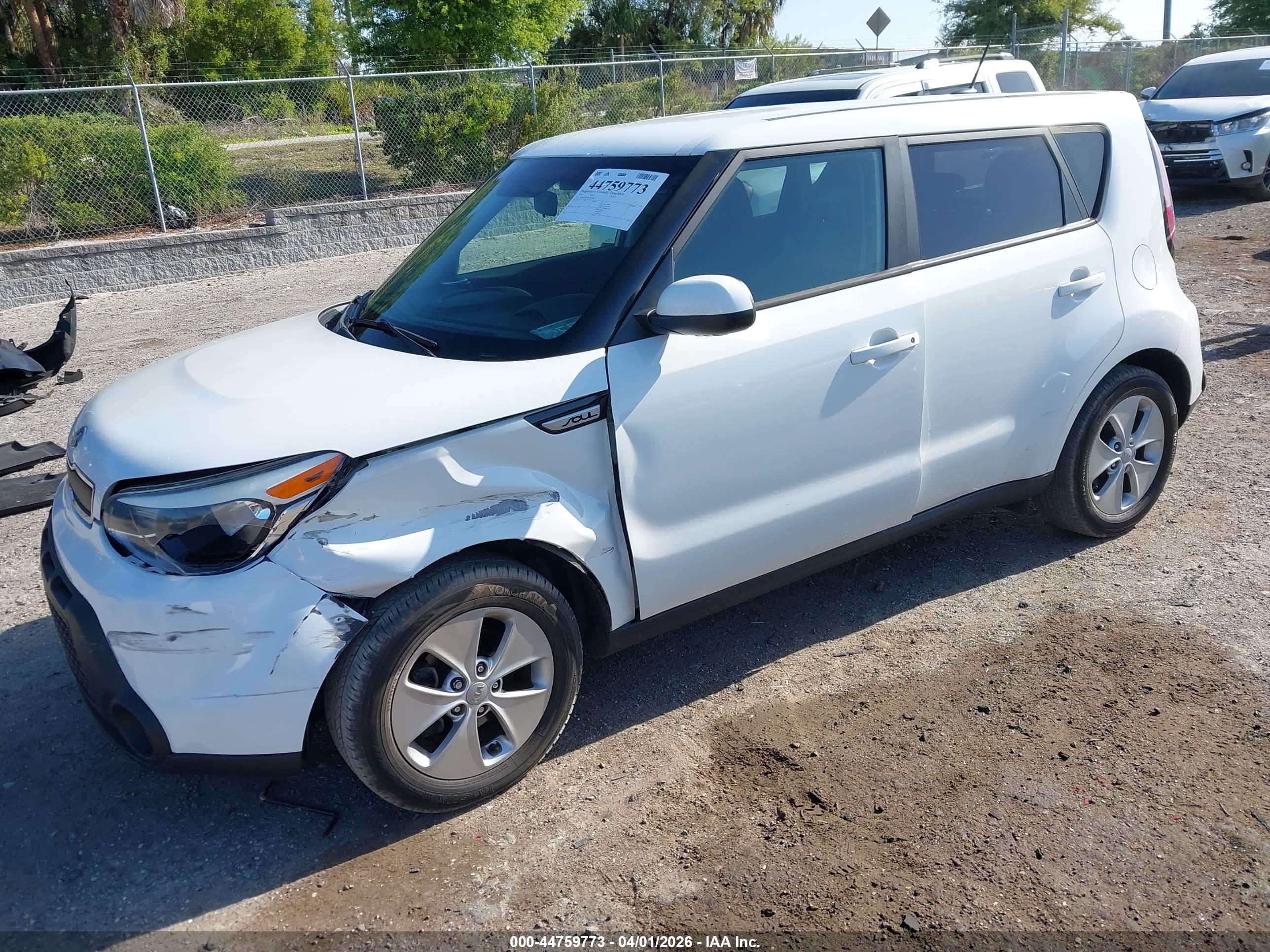KIA SOUL image 2