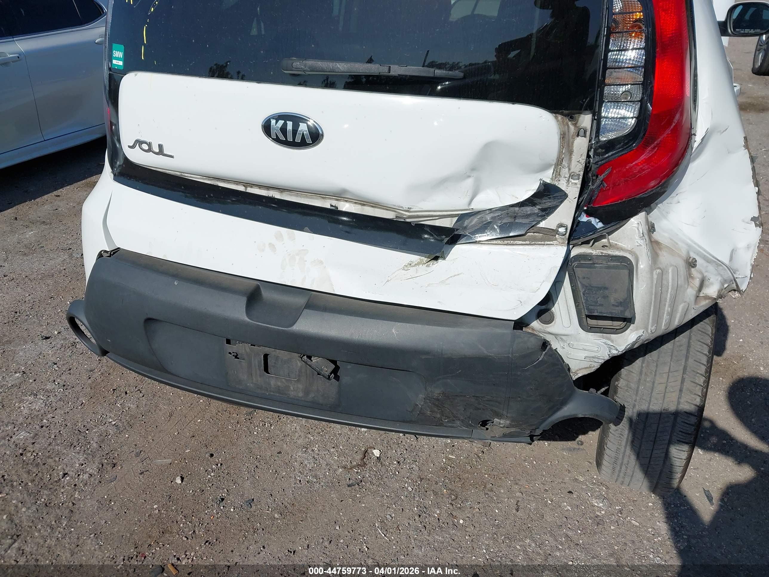 KIA SOUL image 6