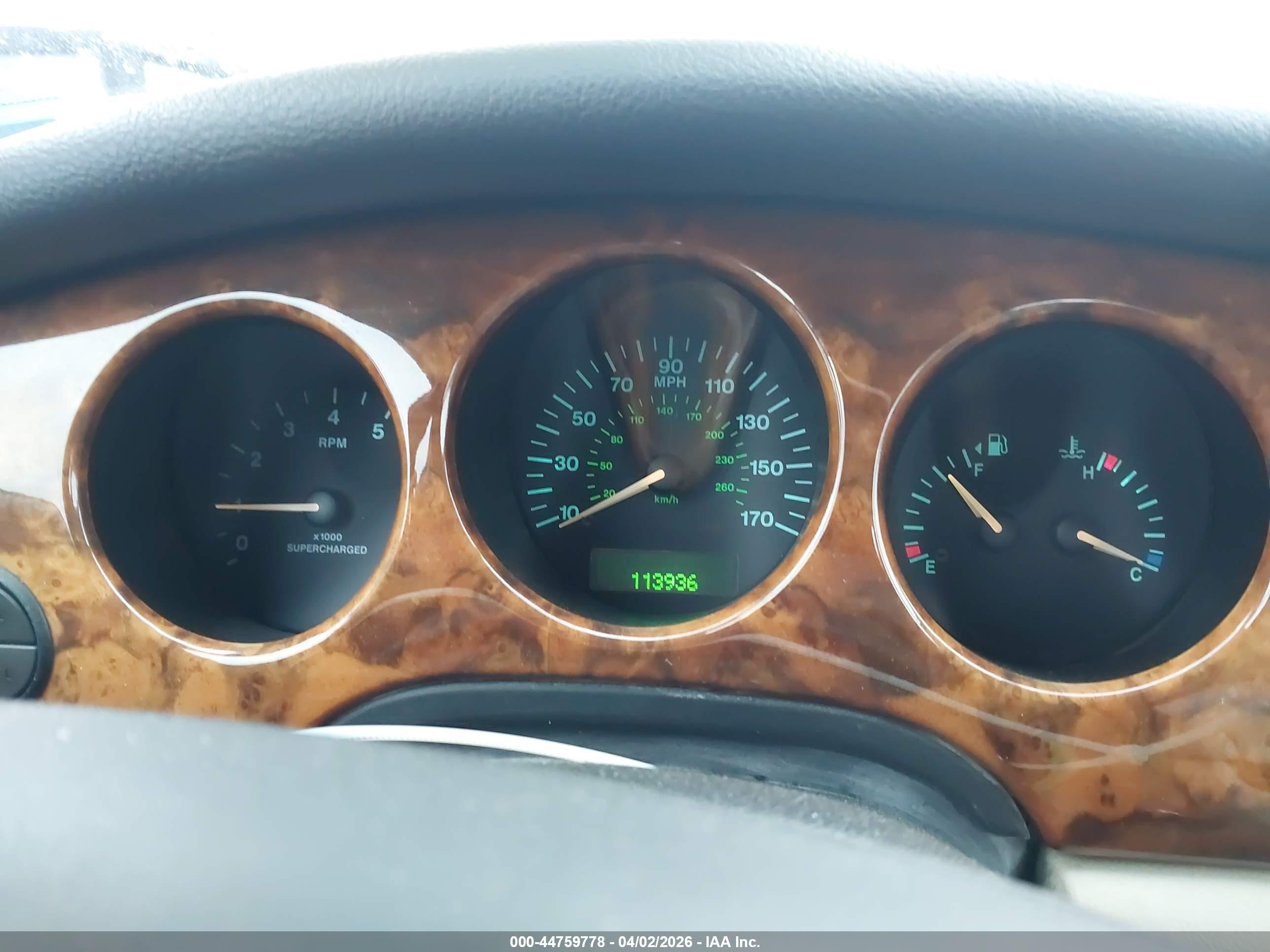JAGUAR XJ image 7