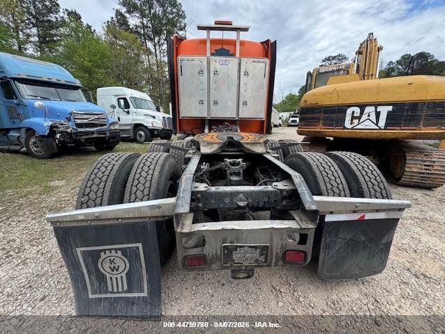 KENWORTH CONSTRUCTION image 8