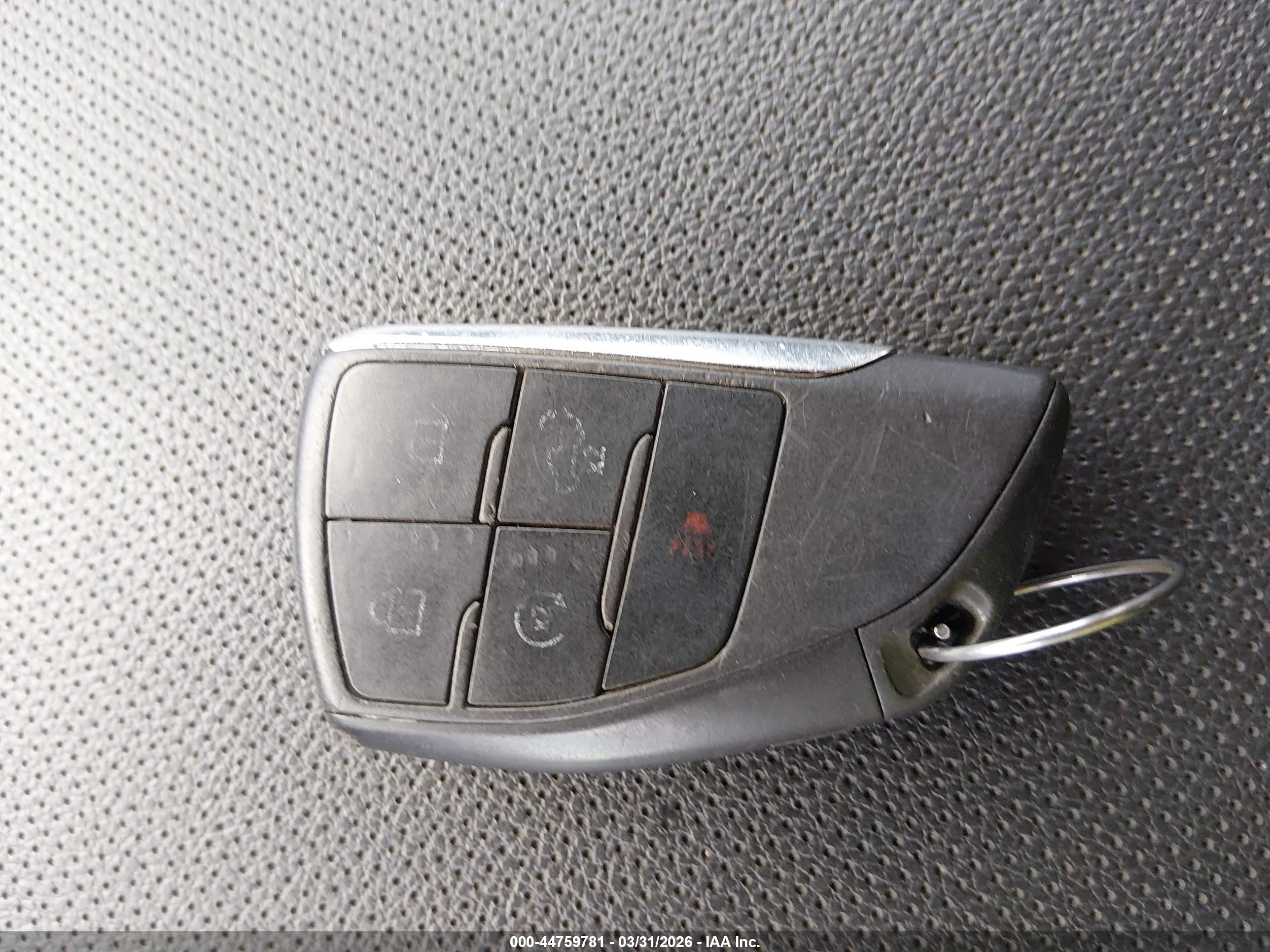 CHEVROLET SILVERADO image 11