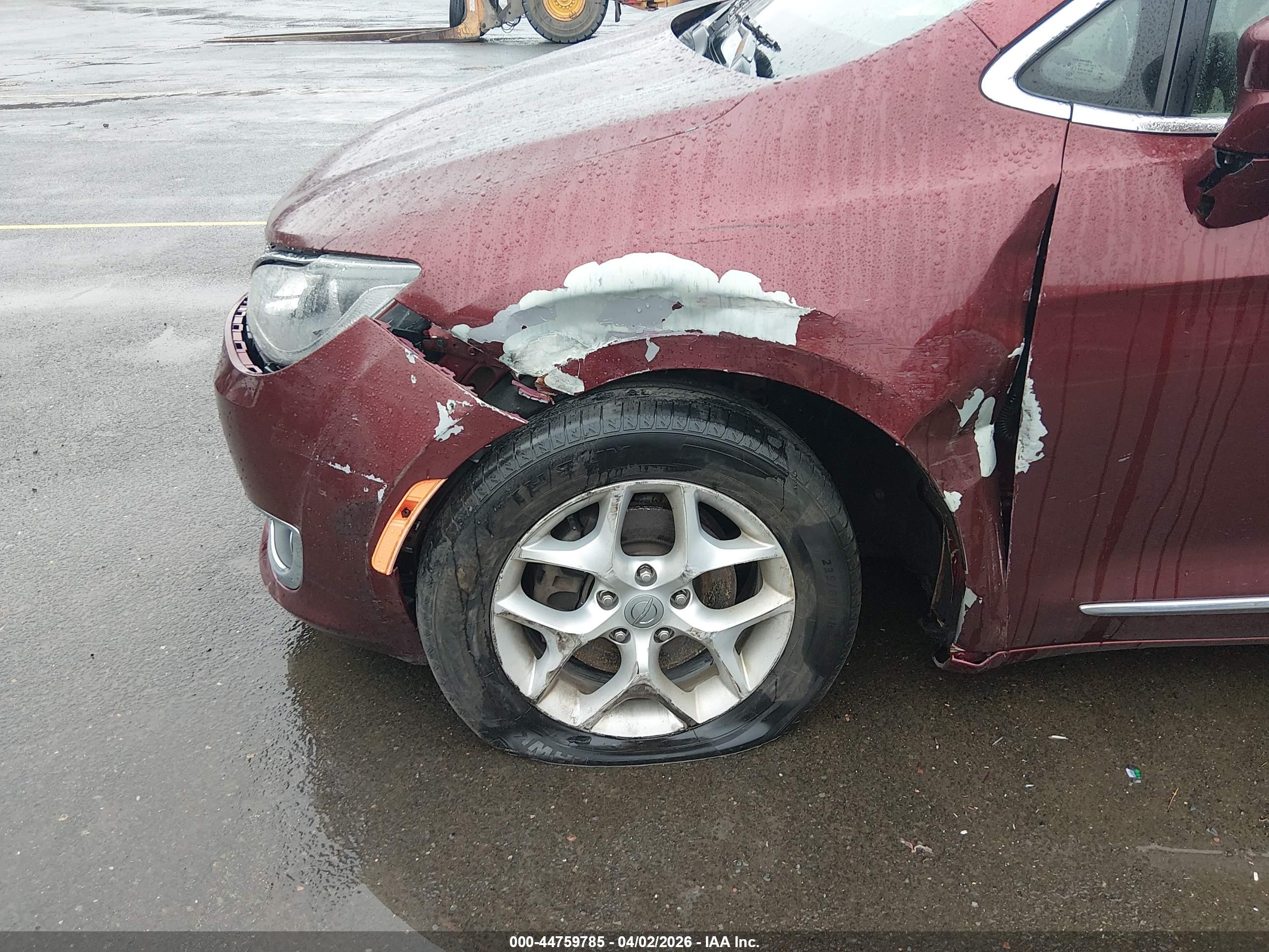 CHRYSLER PACIFICA image 6