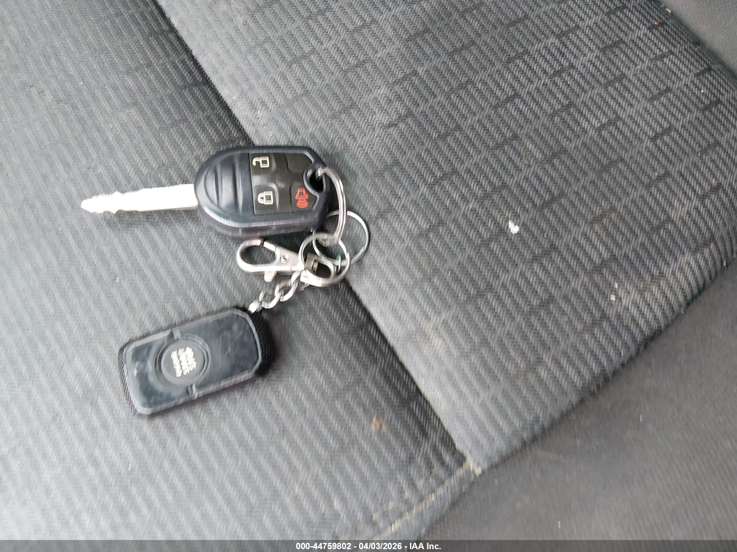 FORD EXPLORER image 11