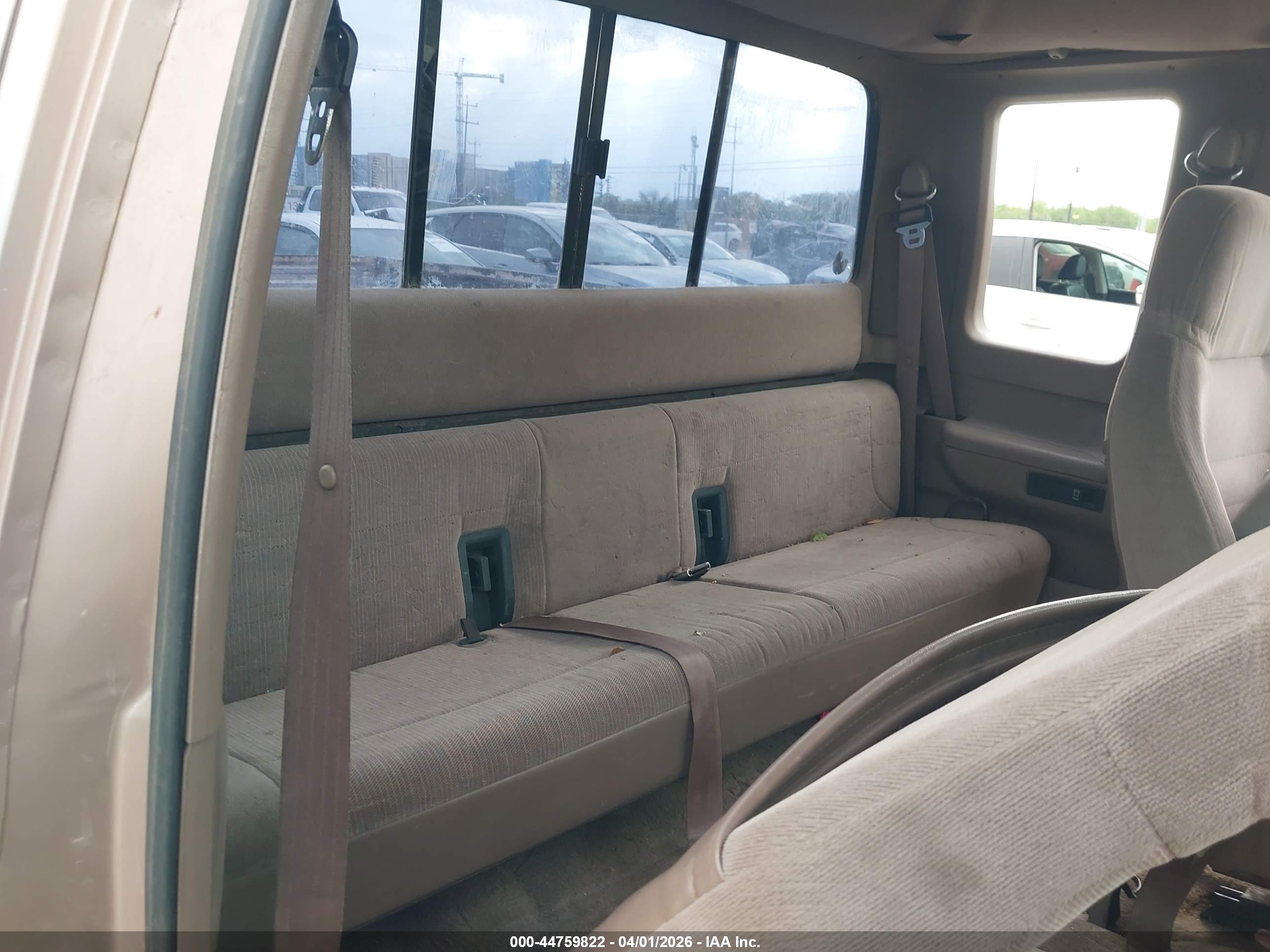 FORD F-250 image 8