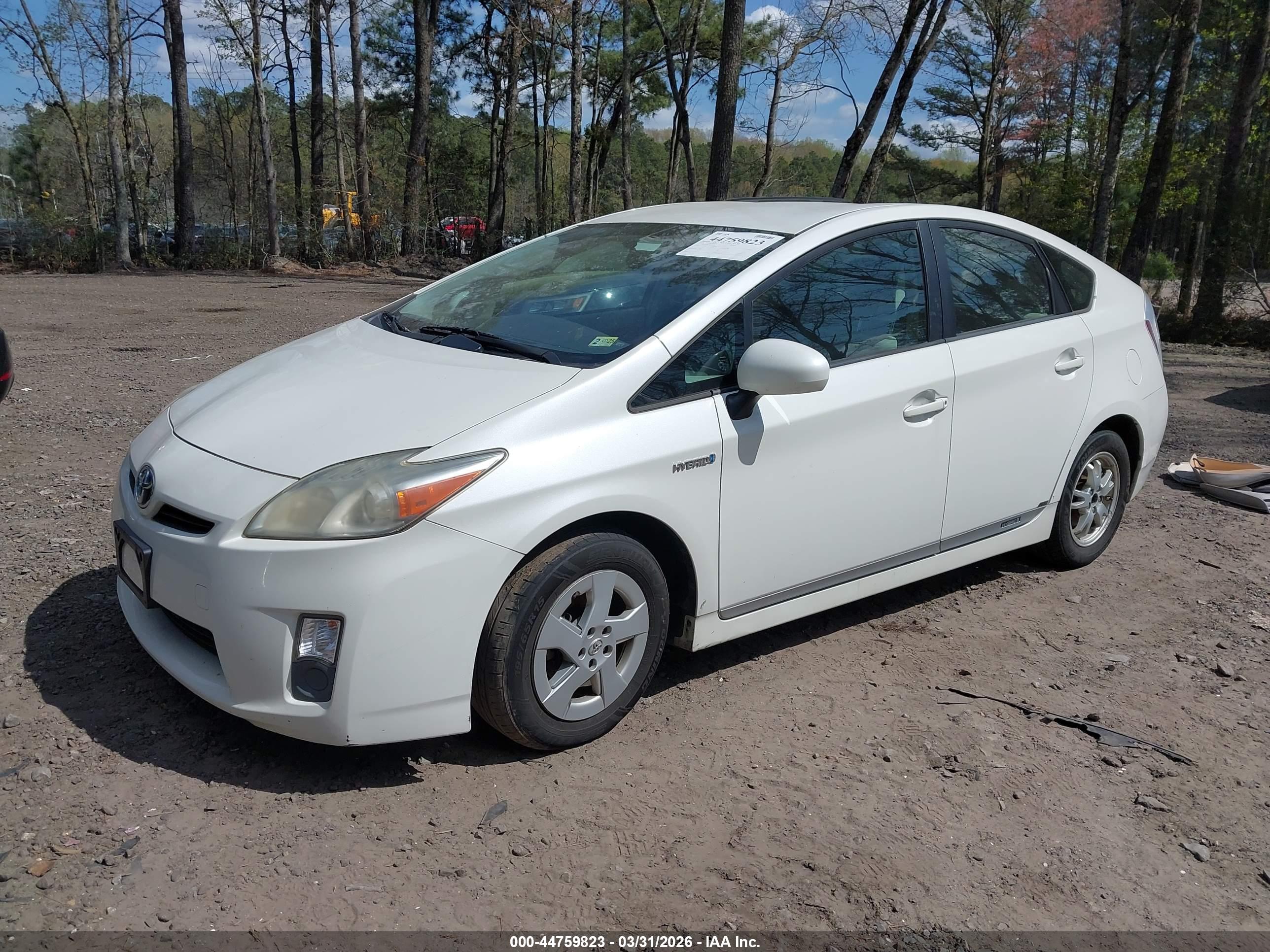 TOYOTA PRIUS image 2