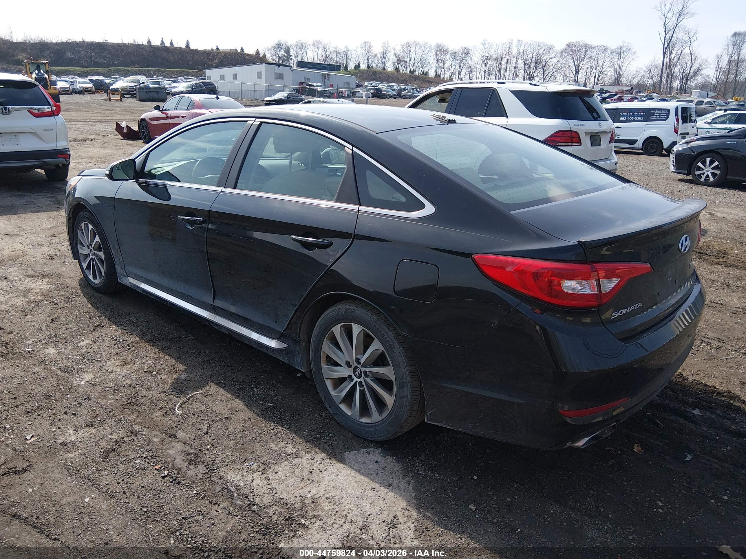 HYUNDAI SONATA image 3