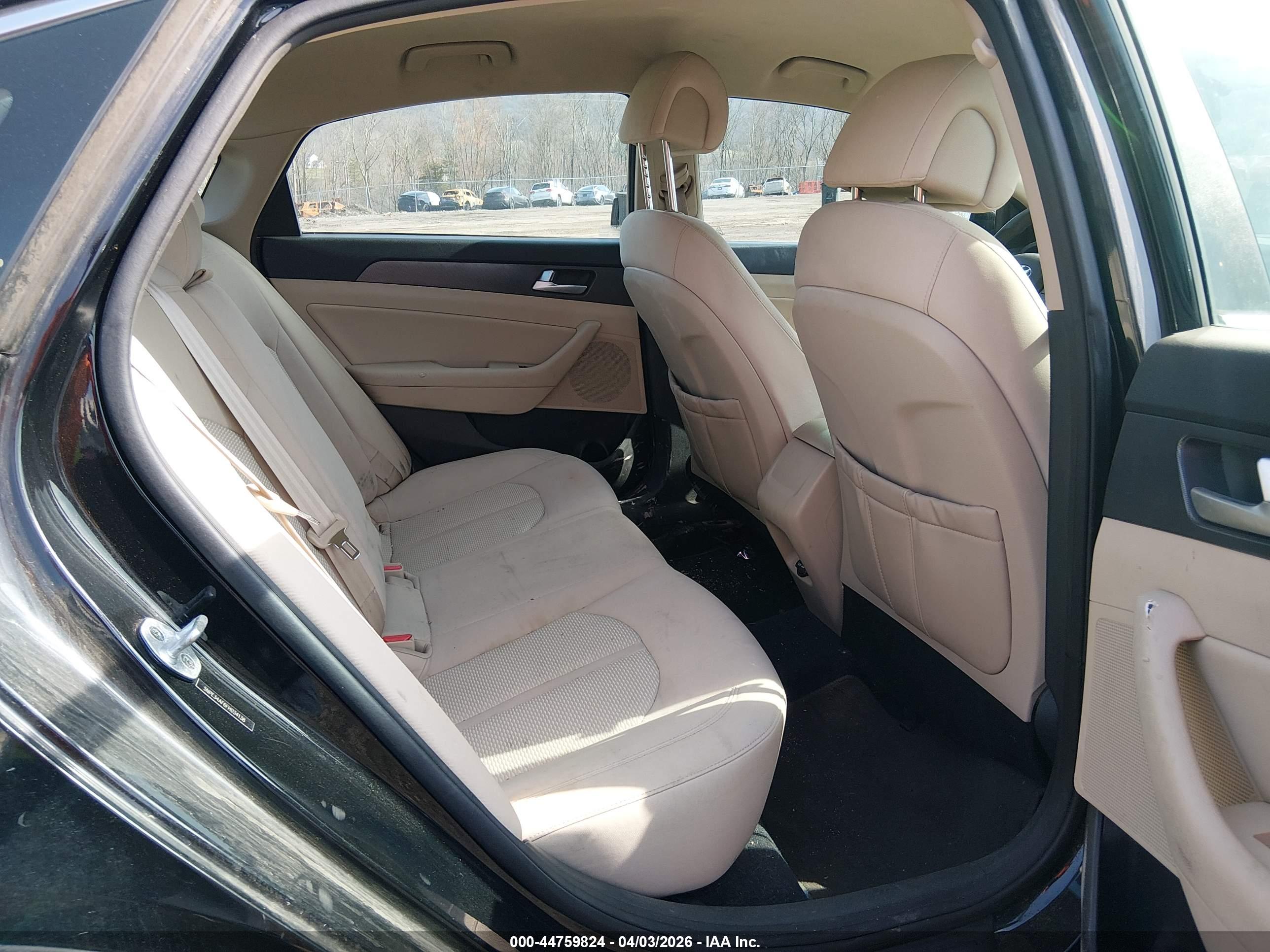 HYUNDAI SONATA image 8