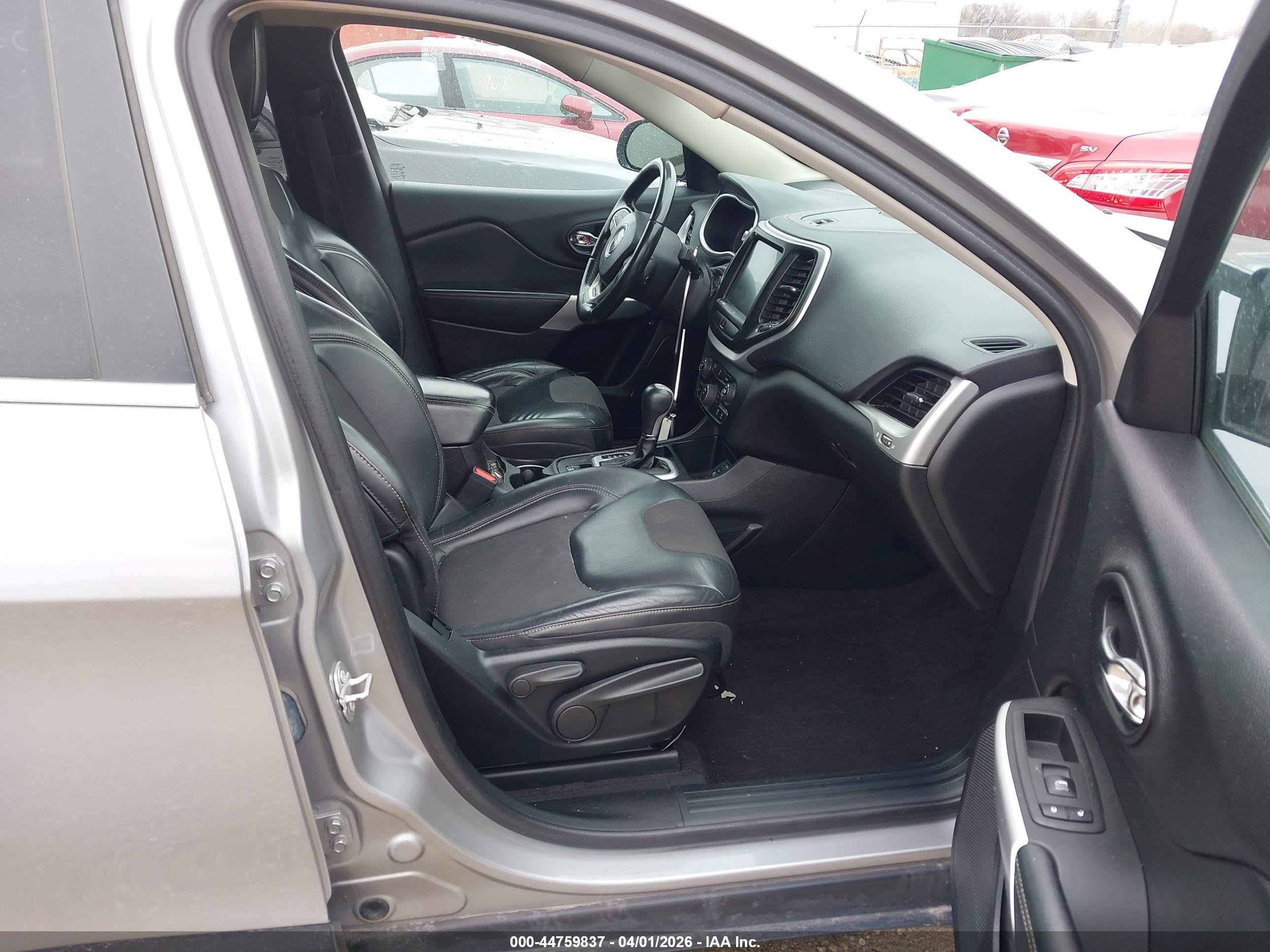 JEEP CHEROKEE image 5