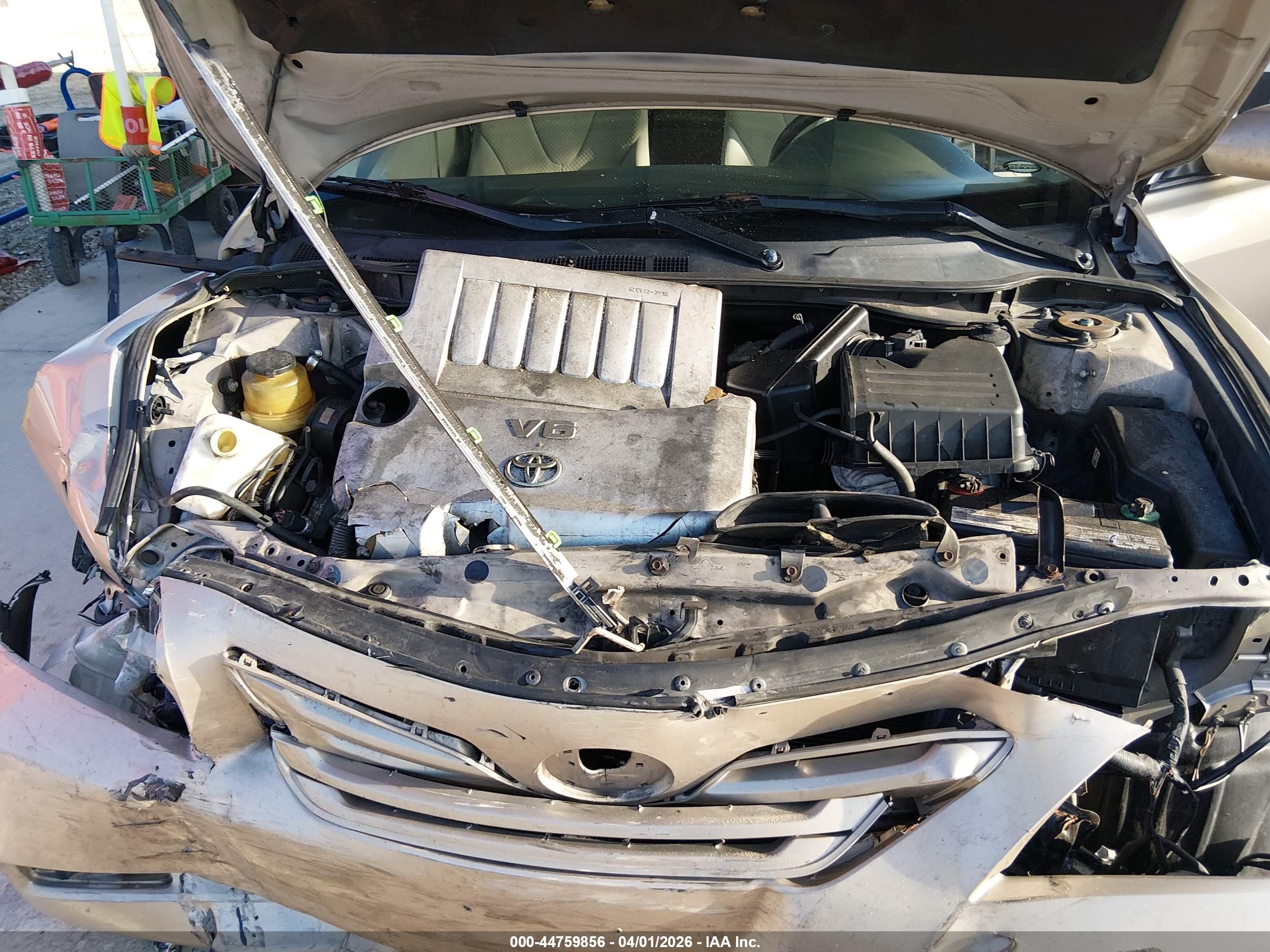 TOYOTA CAMRY image 10