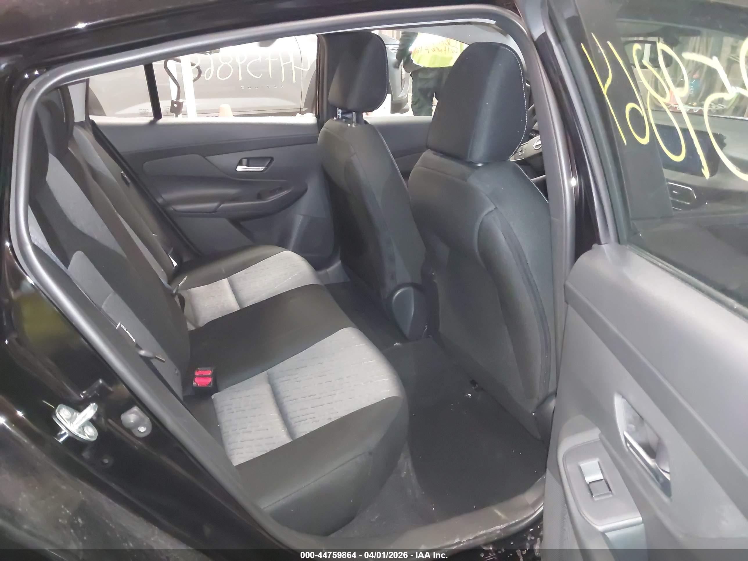 NISSAN SENTRA image 8