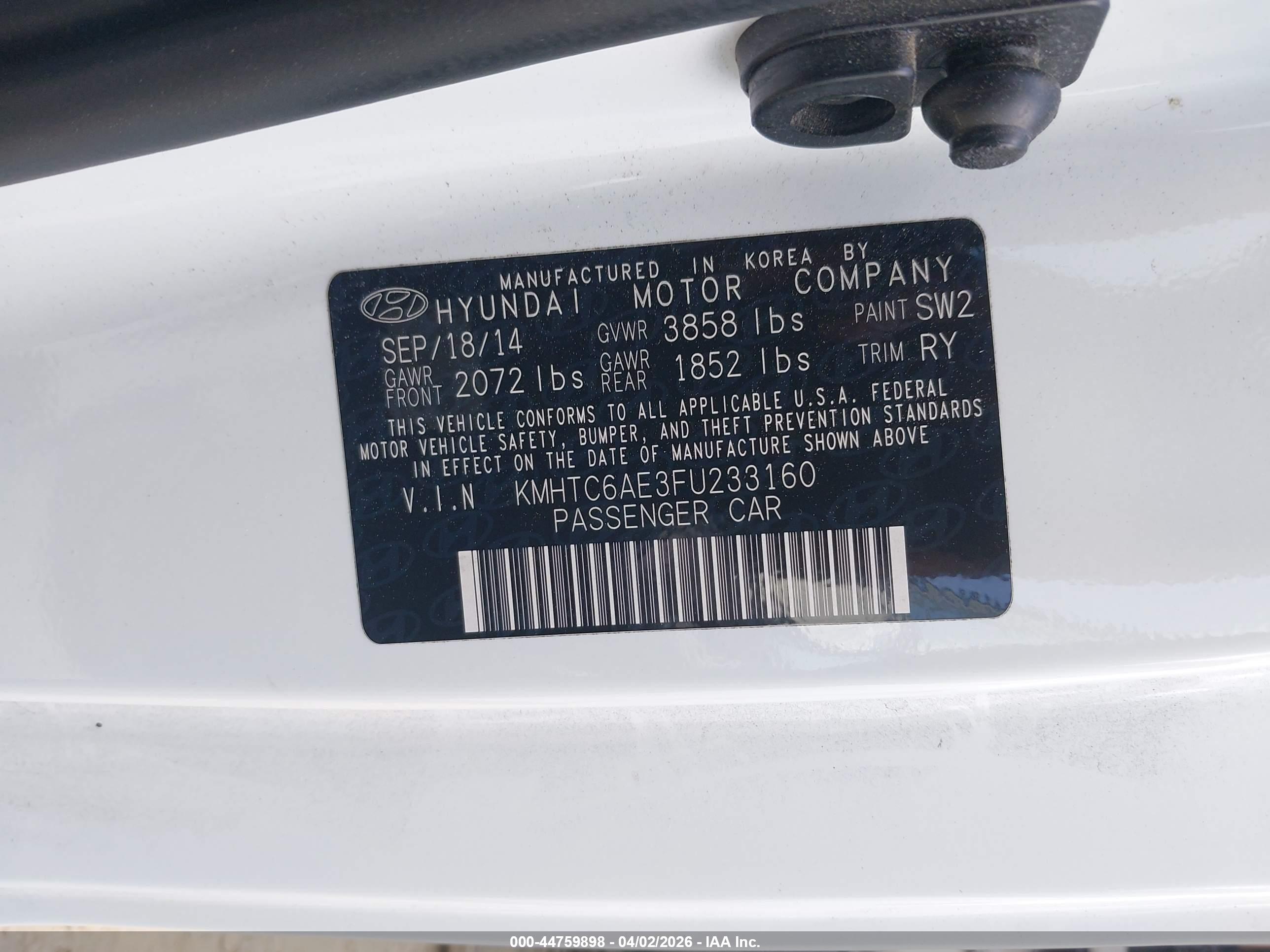 HYUNDAI VELOSTER image 9