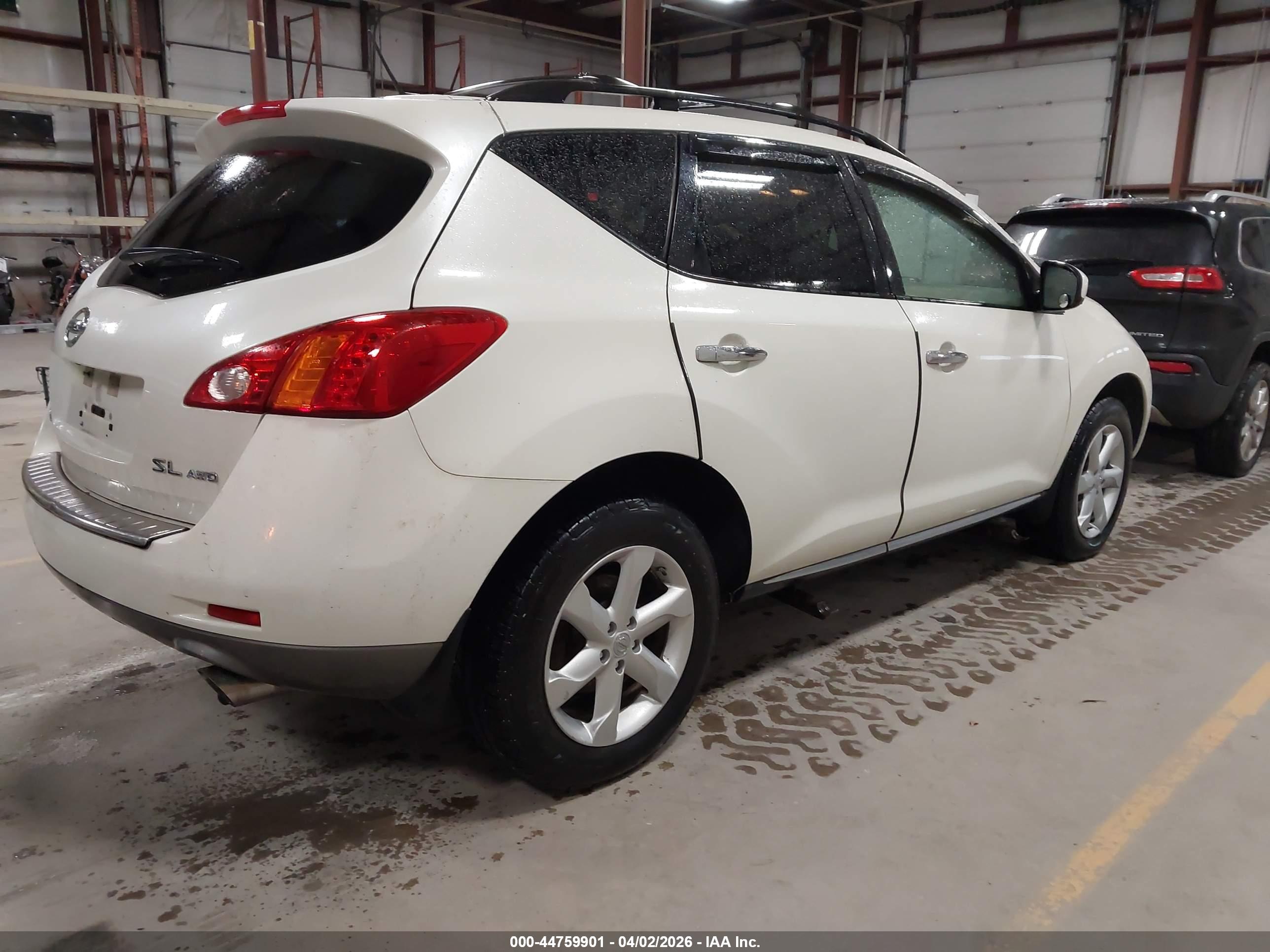 NISSAN MURANO image 4