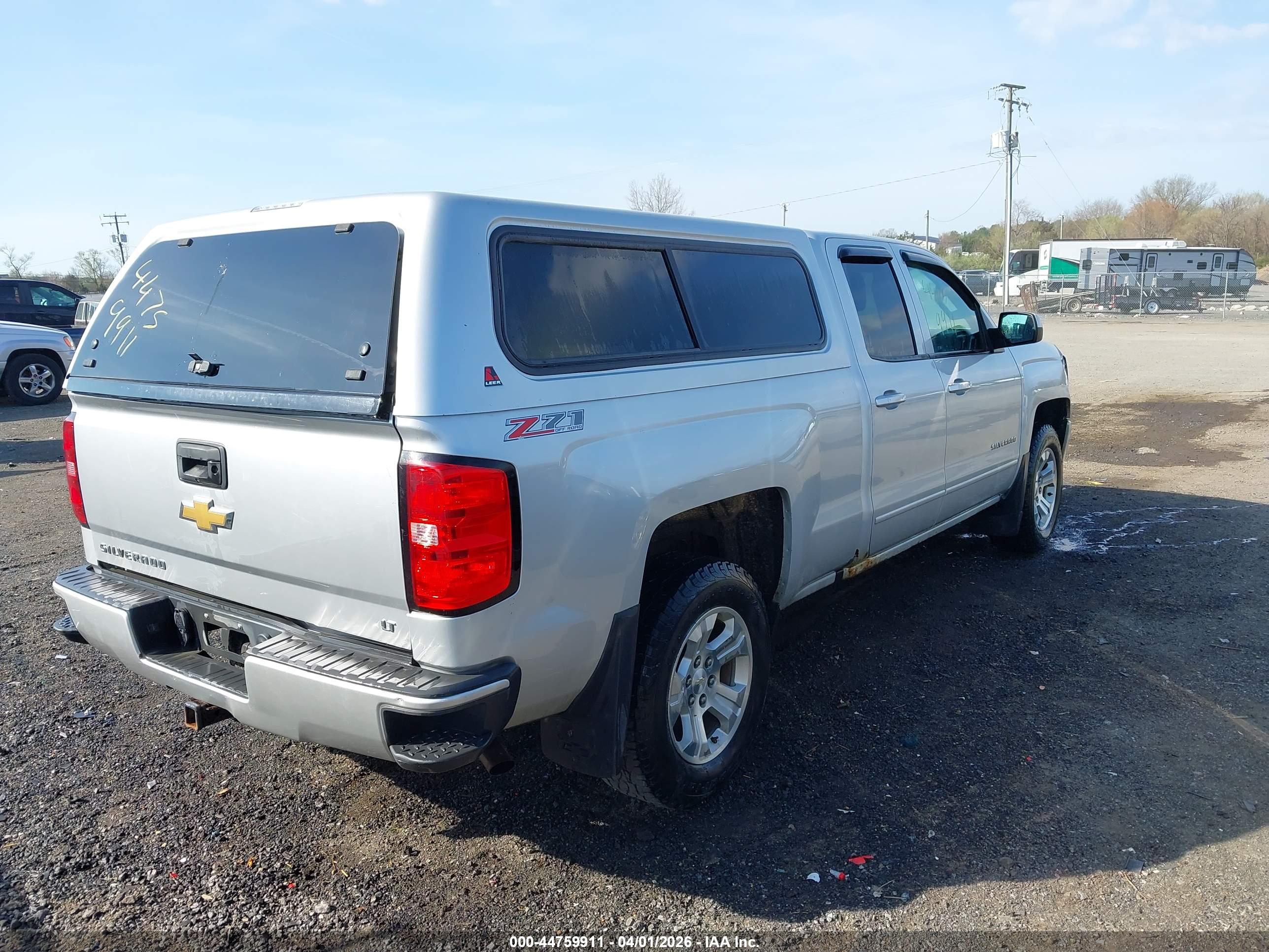 CHEVROLET SILVERADO image 4