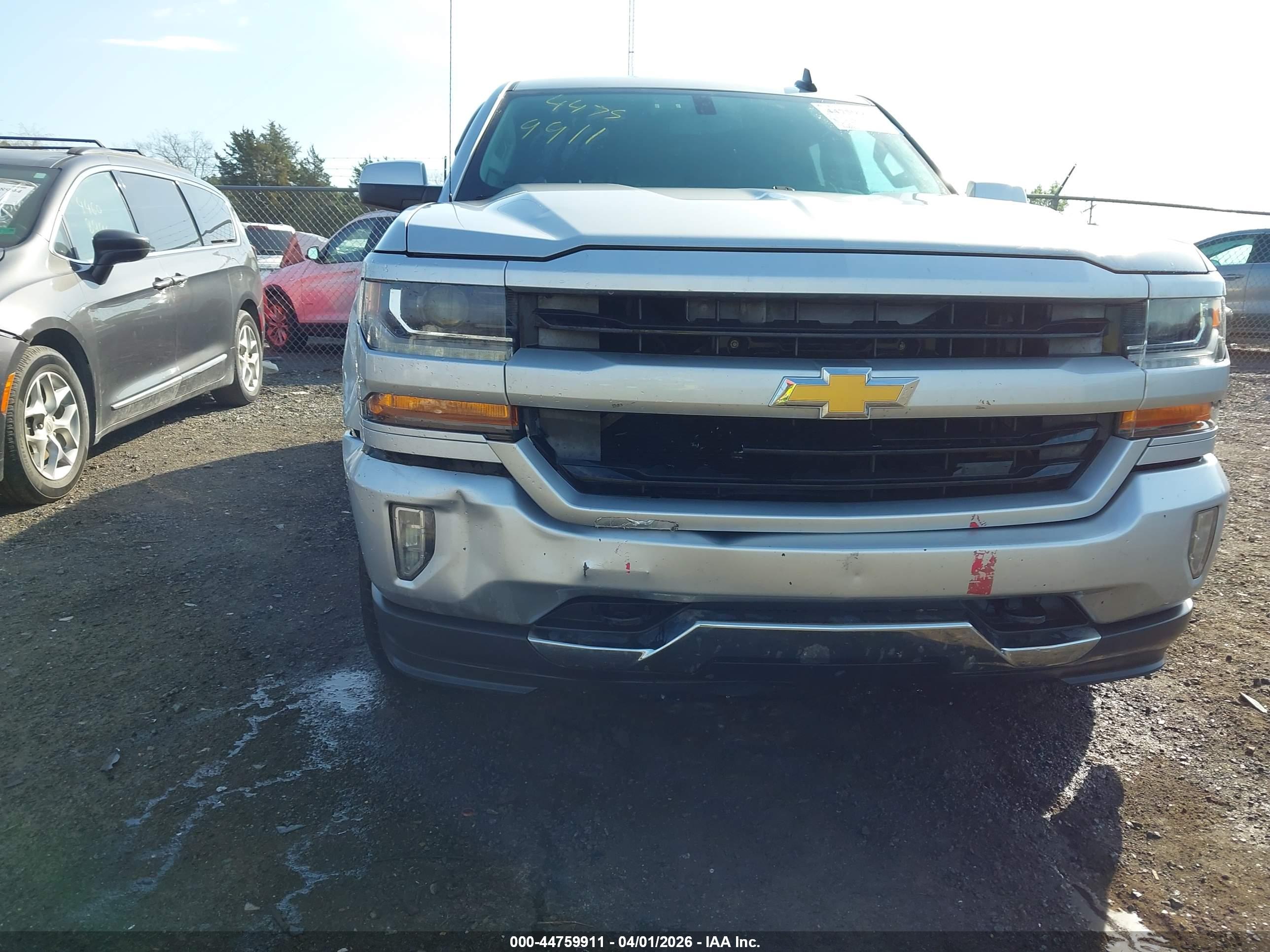CHEVROLET SILVERADO image 6