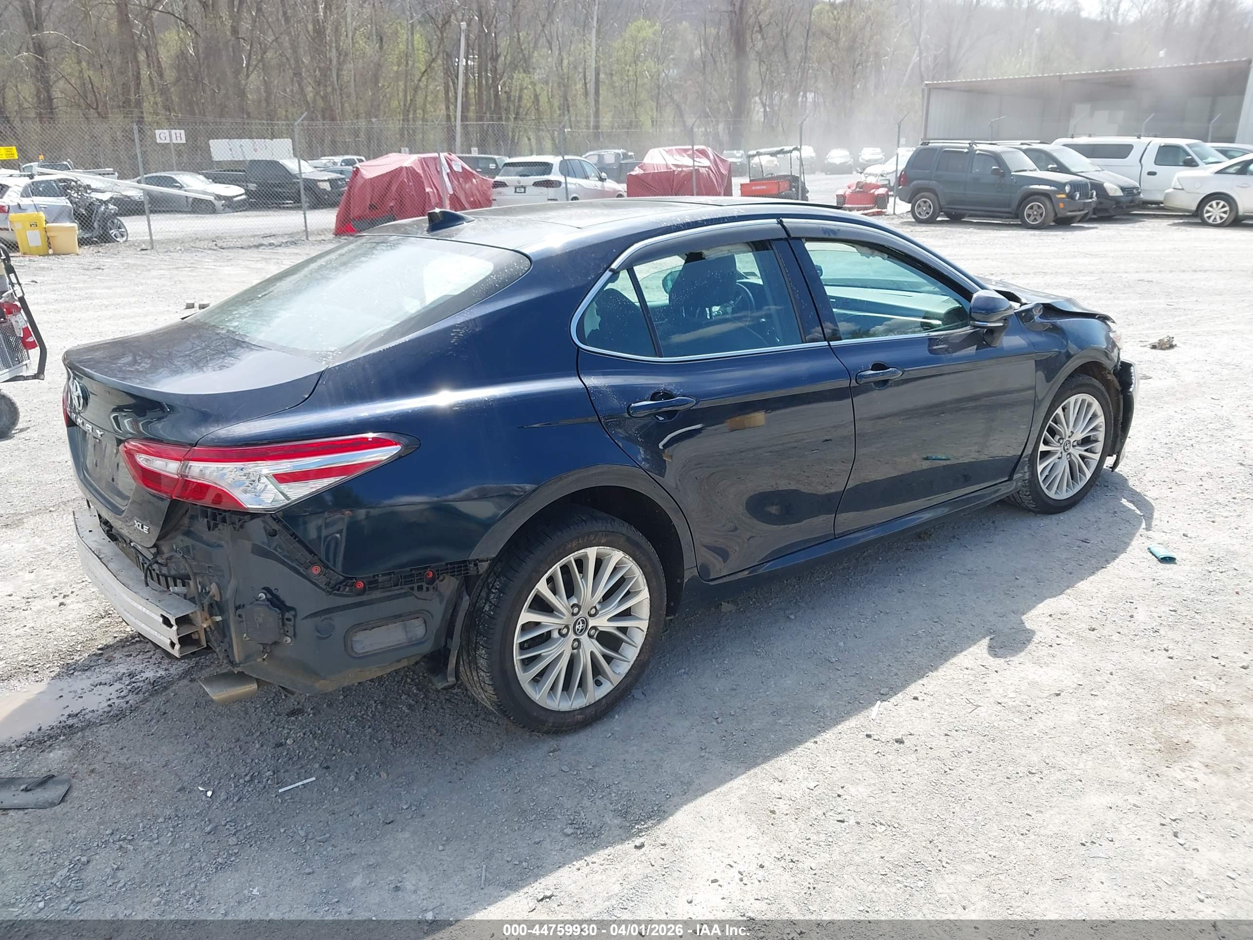 TOYOTA CAMRY image 4