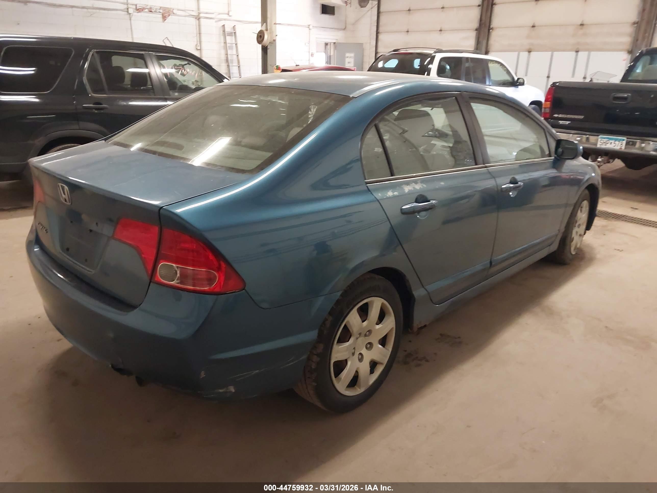 HONDA CIVIC image 4