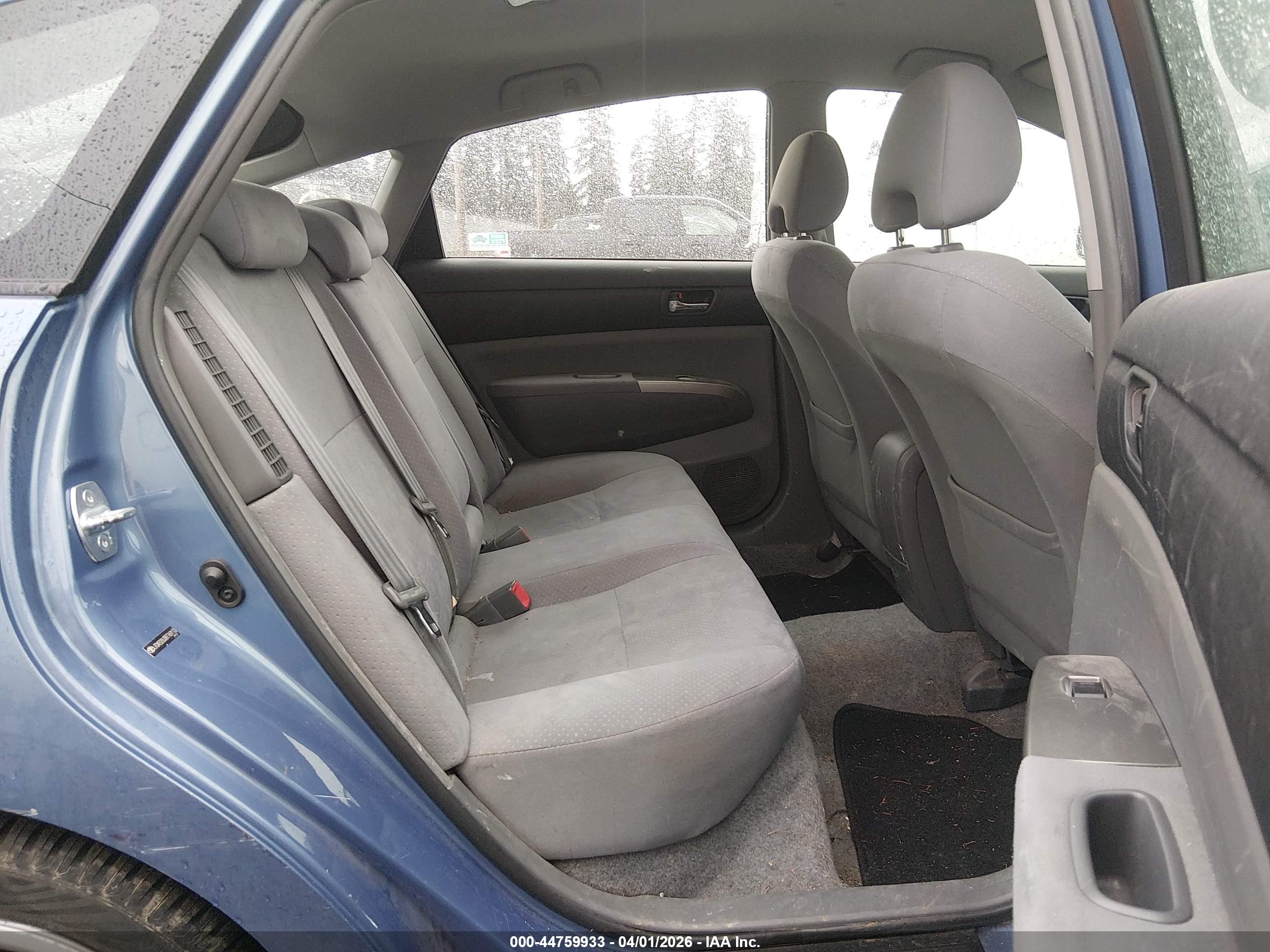 TOYOTA PRIUS image 8