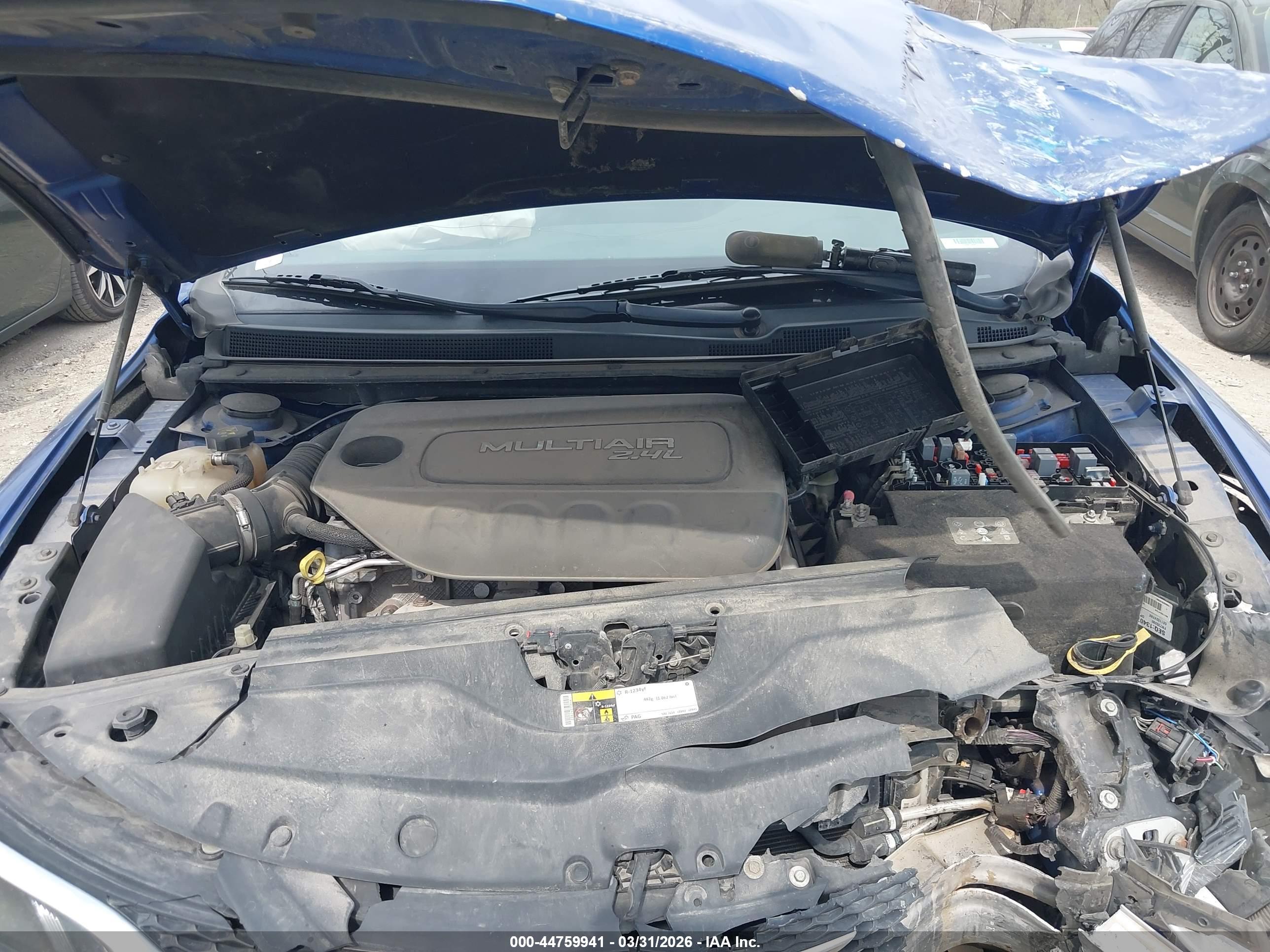 CHRYSLER 200 image 10