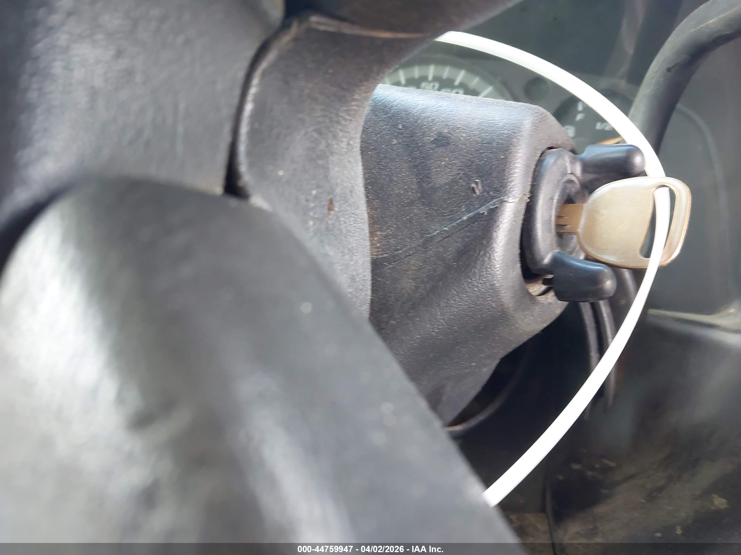 CHEVROLET EXPRESS image 11