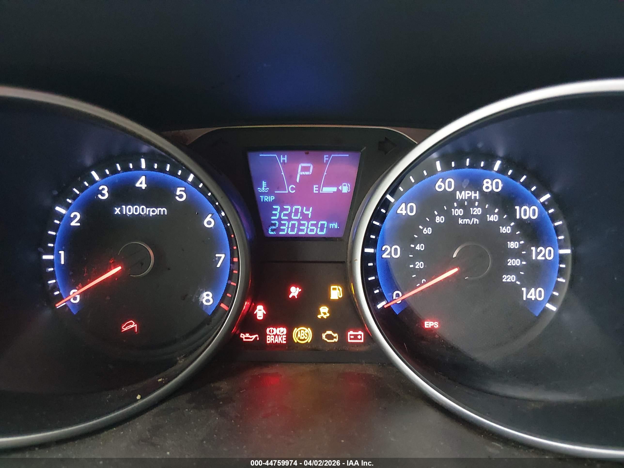 HYUNDAI TUCSON image 7