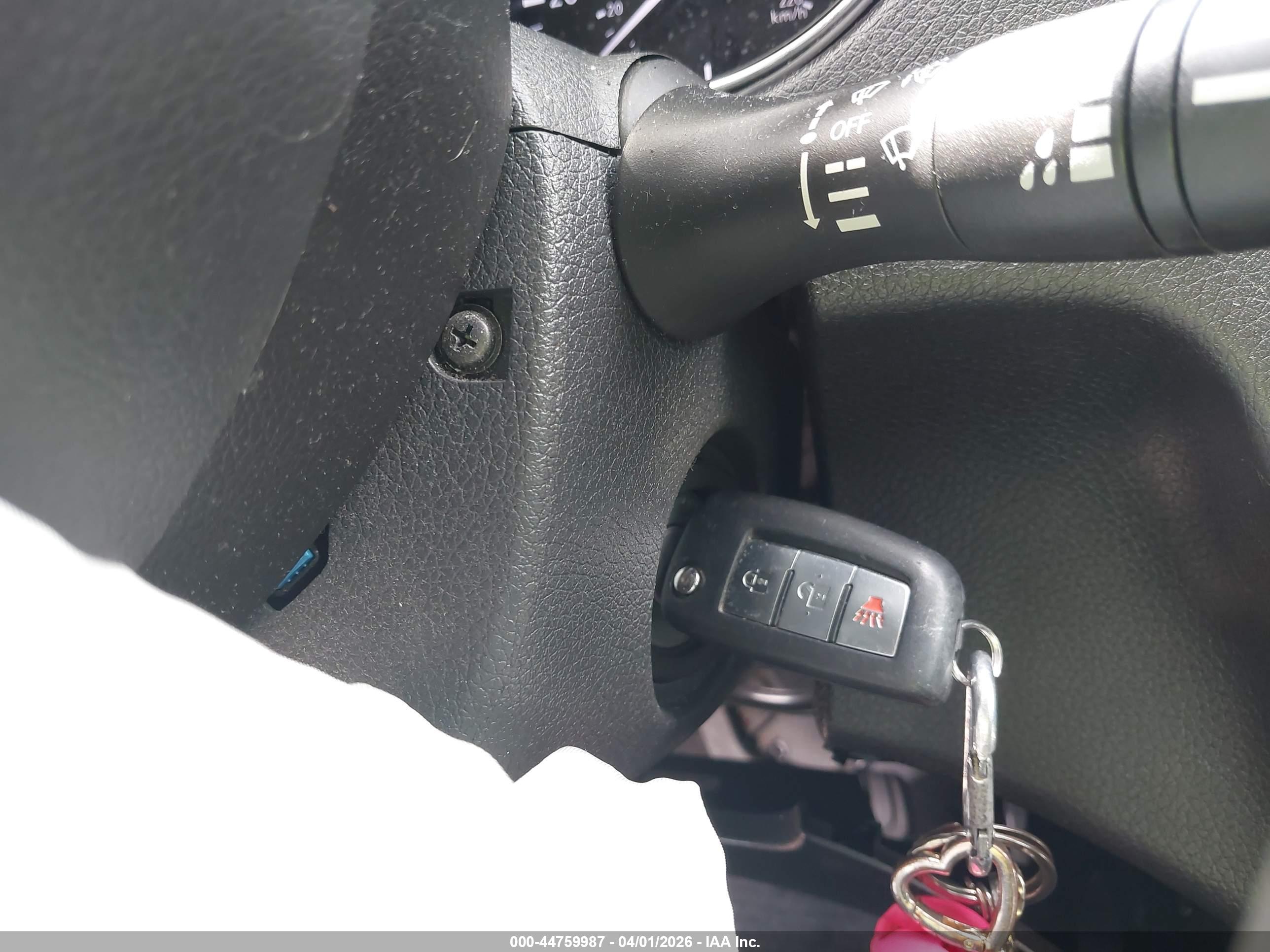 NISSAN ROGUE image 11
