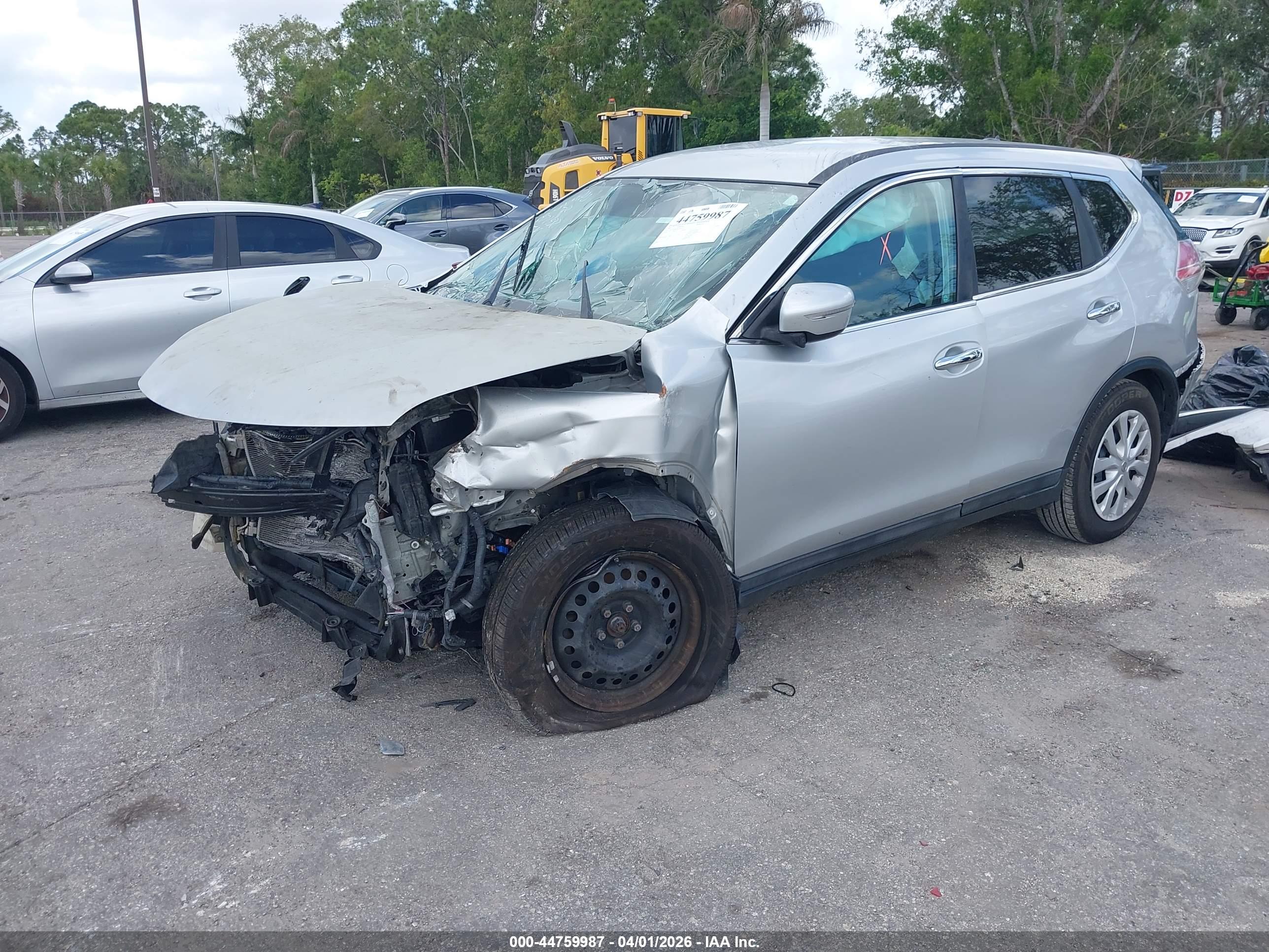 NISSAN ROGUE image 2