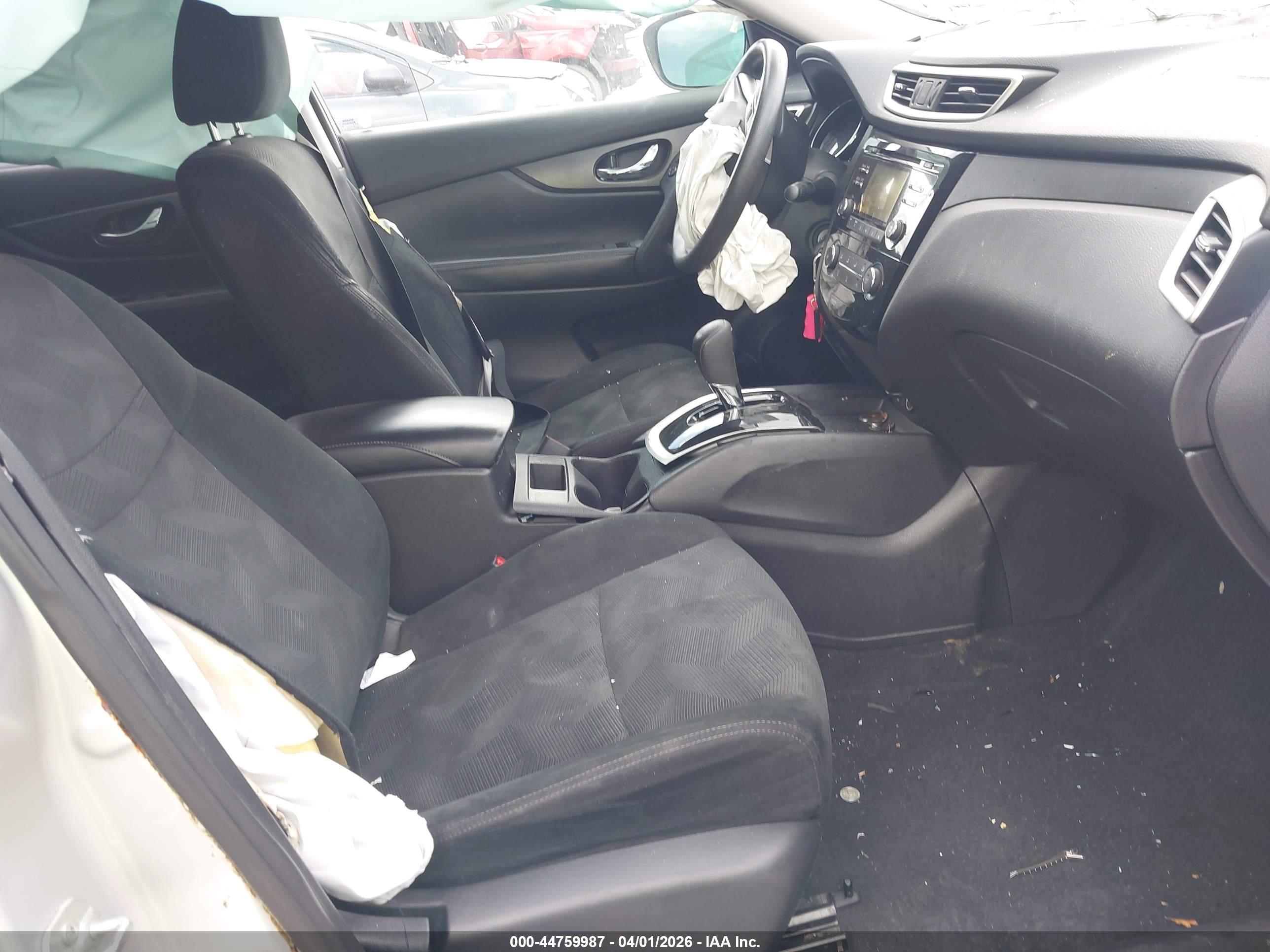 NISSAN ROGUE image 5