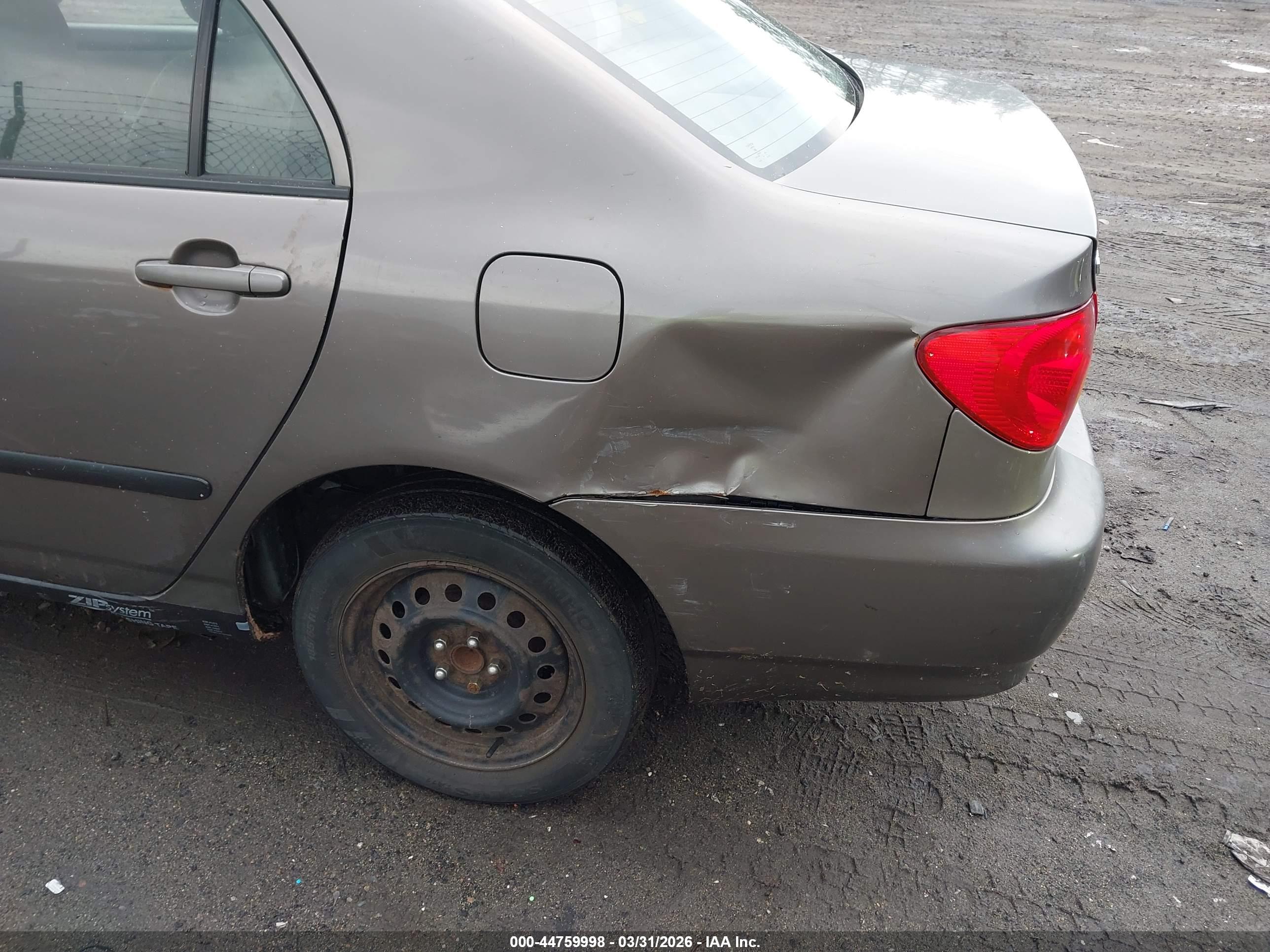 TOYOTA COROLLA image 6