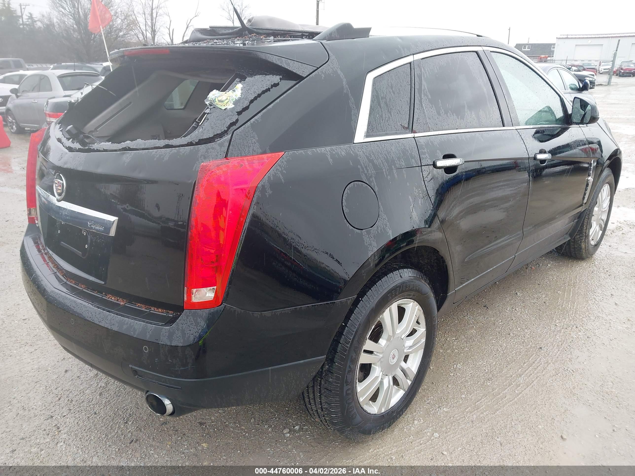 CADILLAC SRX image 4