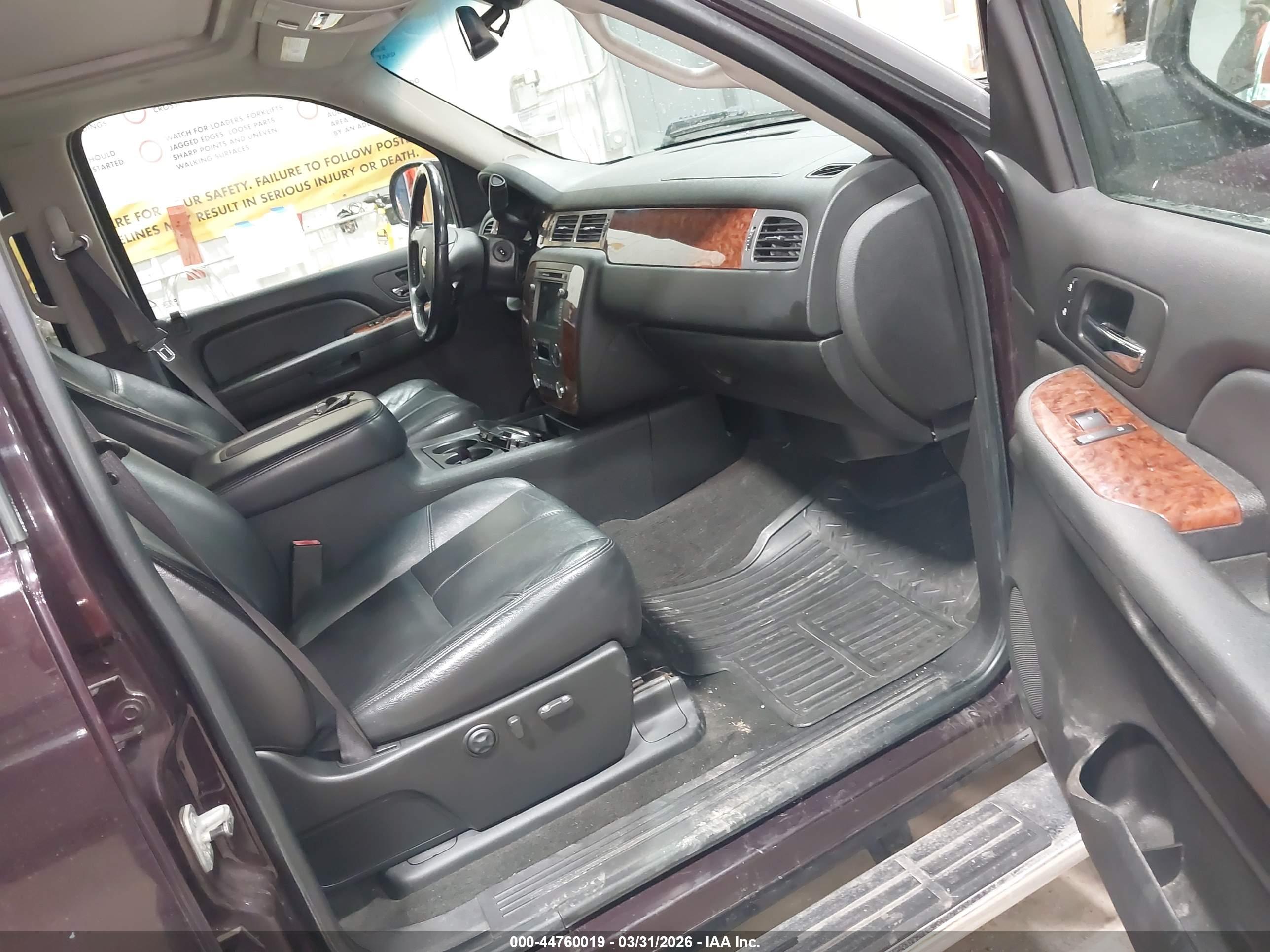 CHEVROLET SILVERADO image 5