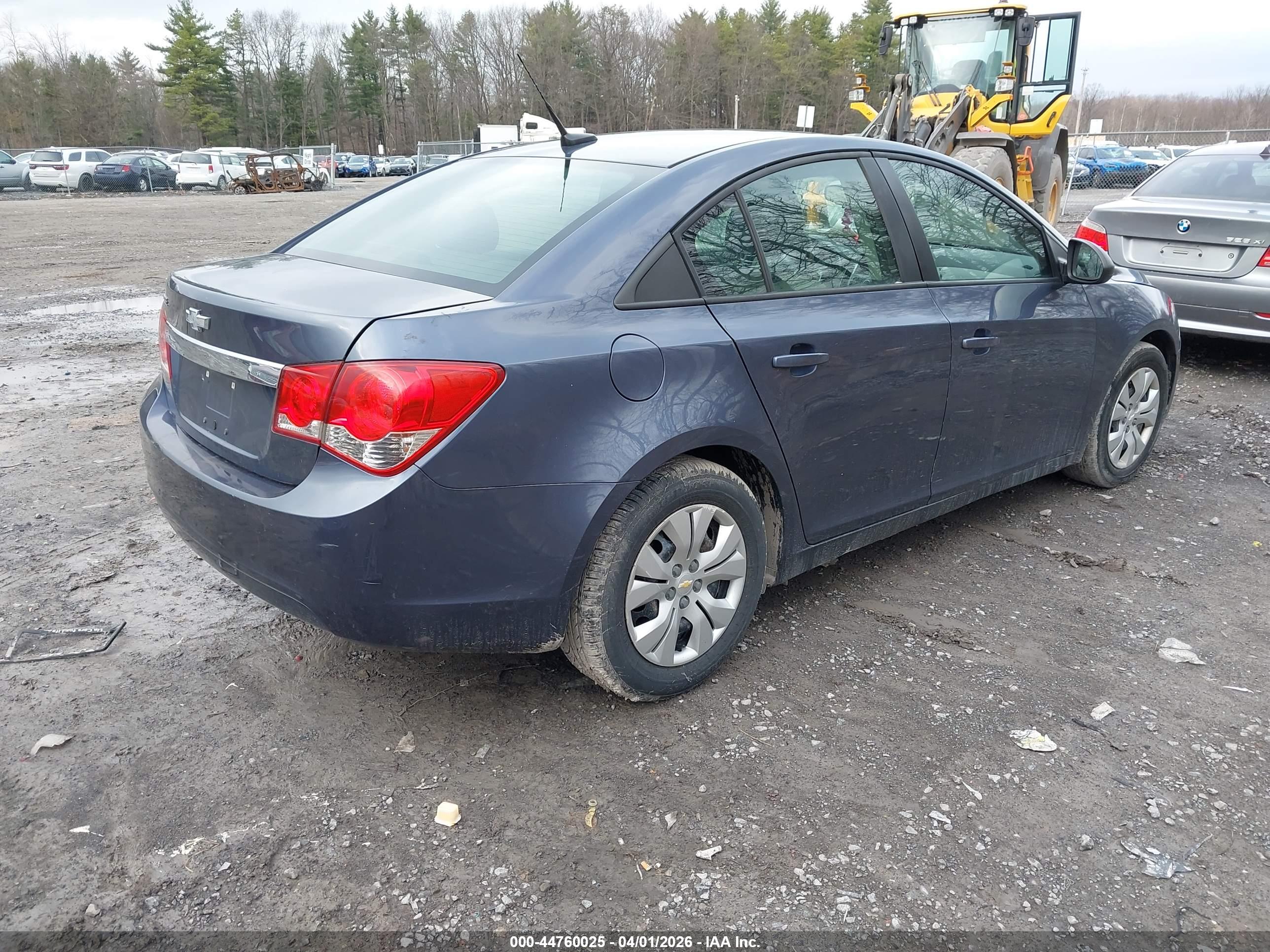 CHEVROLET CRUZE image 4