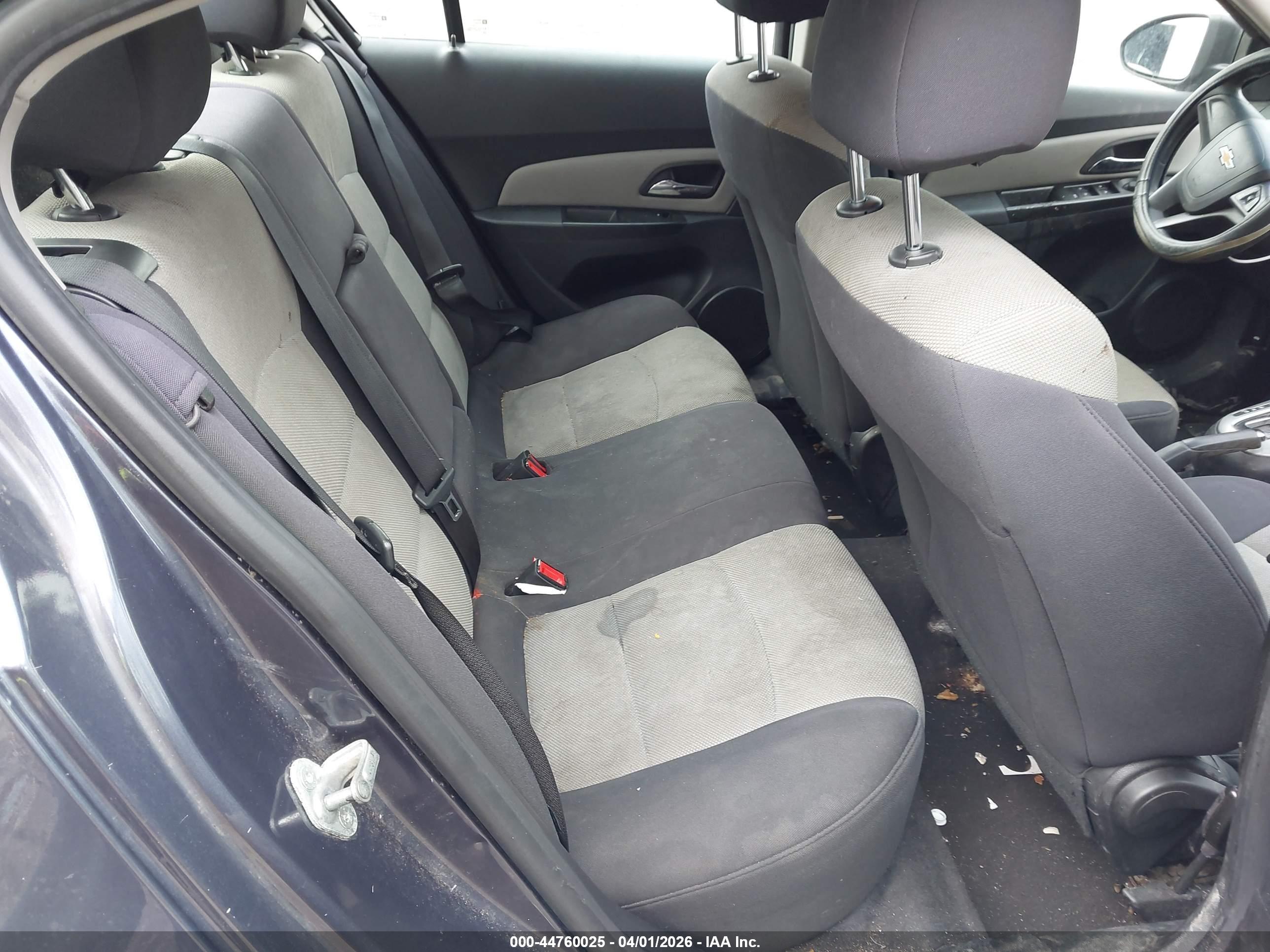 CHEVROLET CRUZE image 8