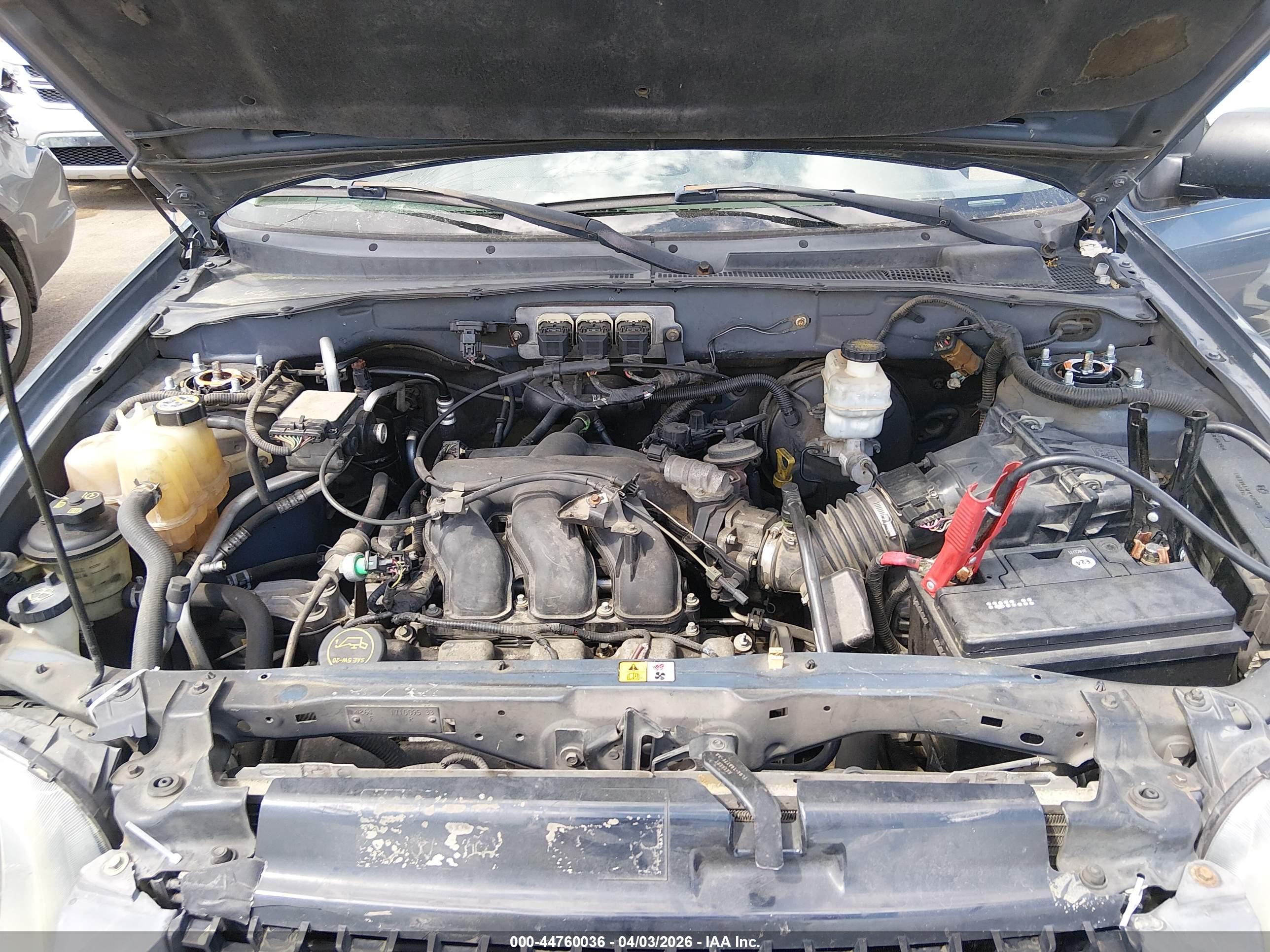 FORD ESCAPE image 10