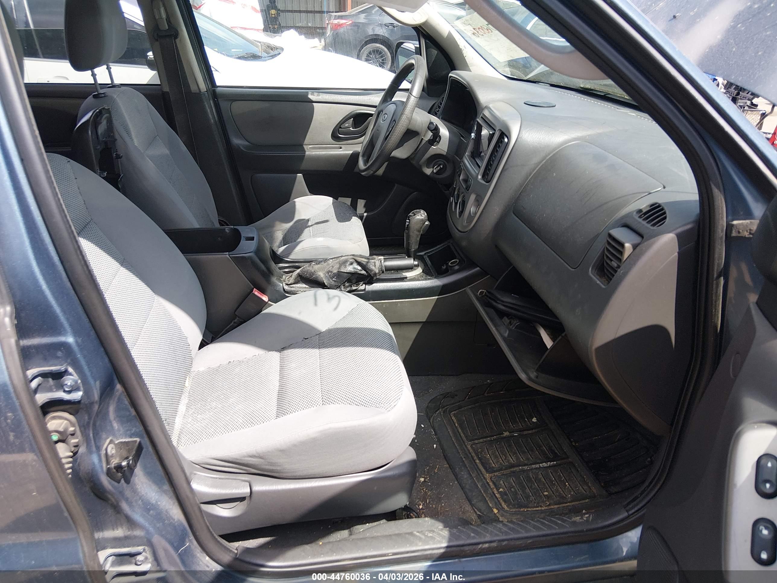 FORD ESCAPE image 5