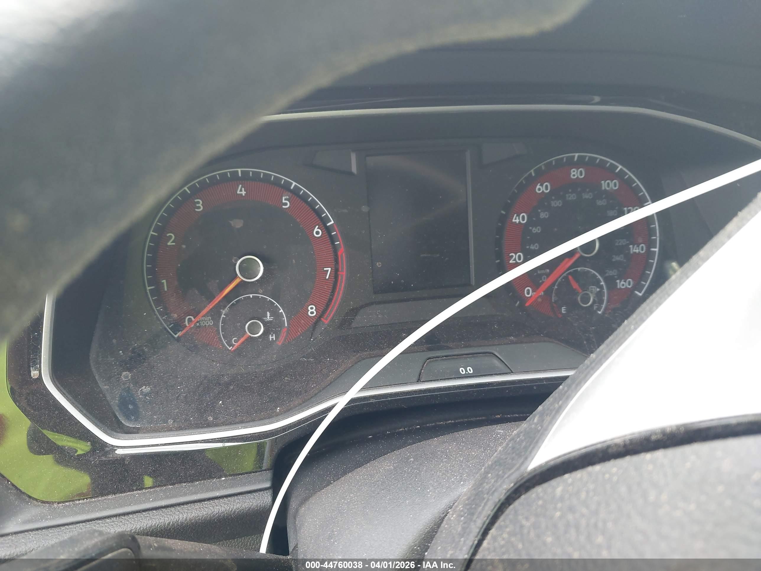 VOLKSWAGEN JETTA image 7
