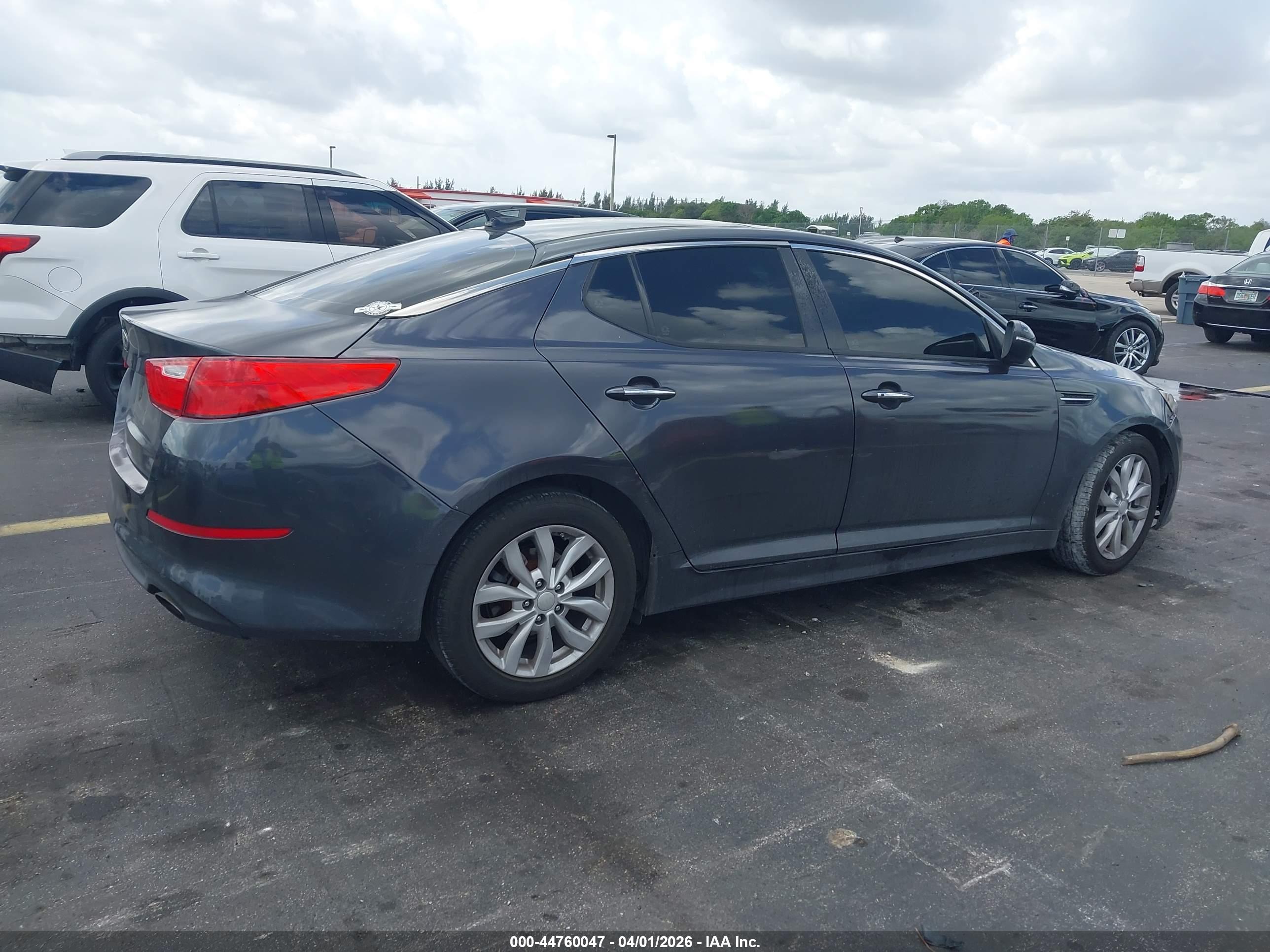 KIA OPTIMA image 4