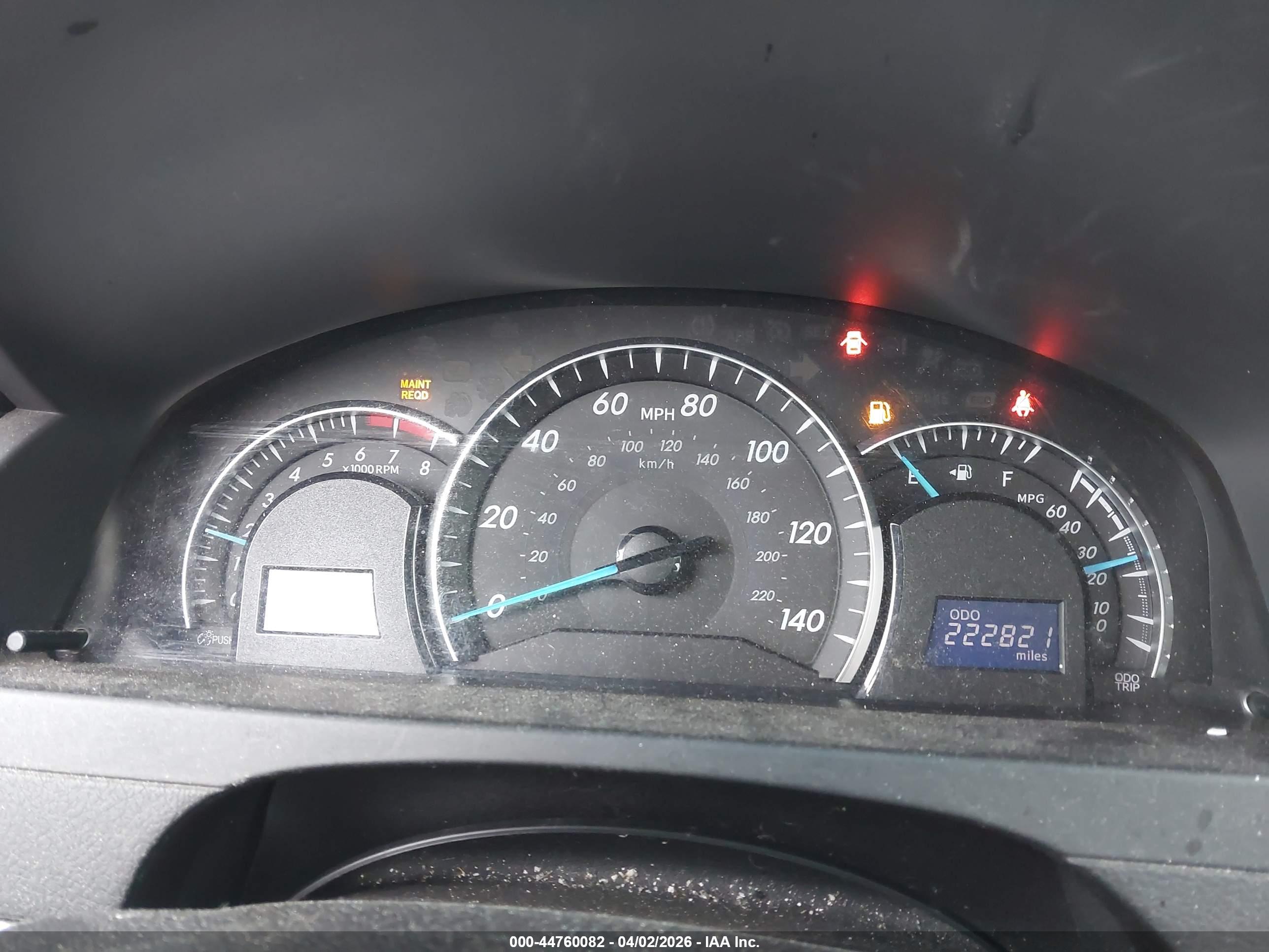 TOYOTA CAMRY image 7