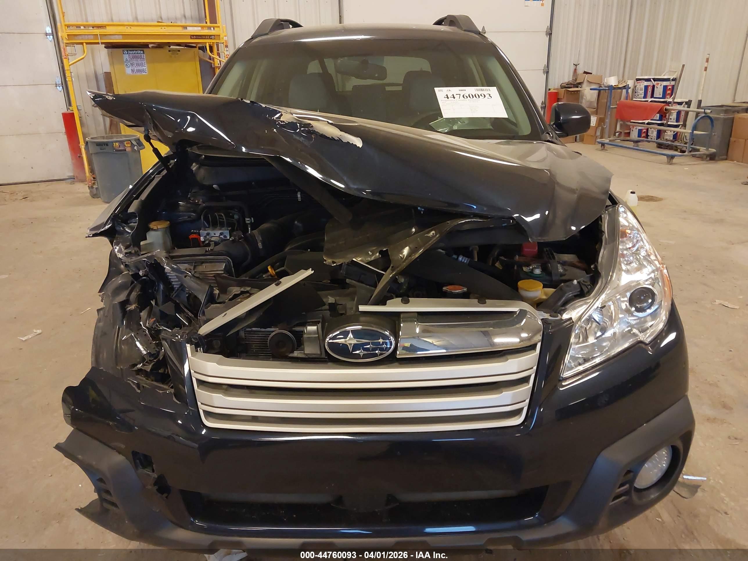 SUBARU OUTBACK image 6